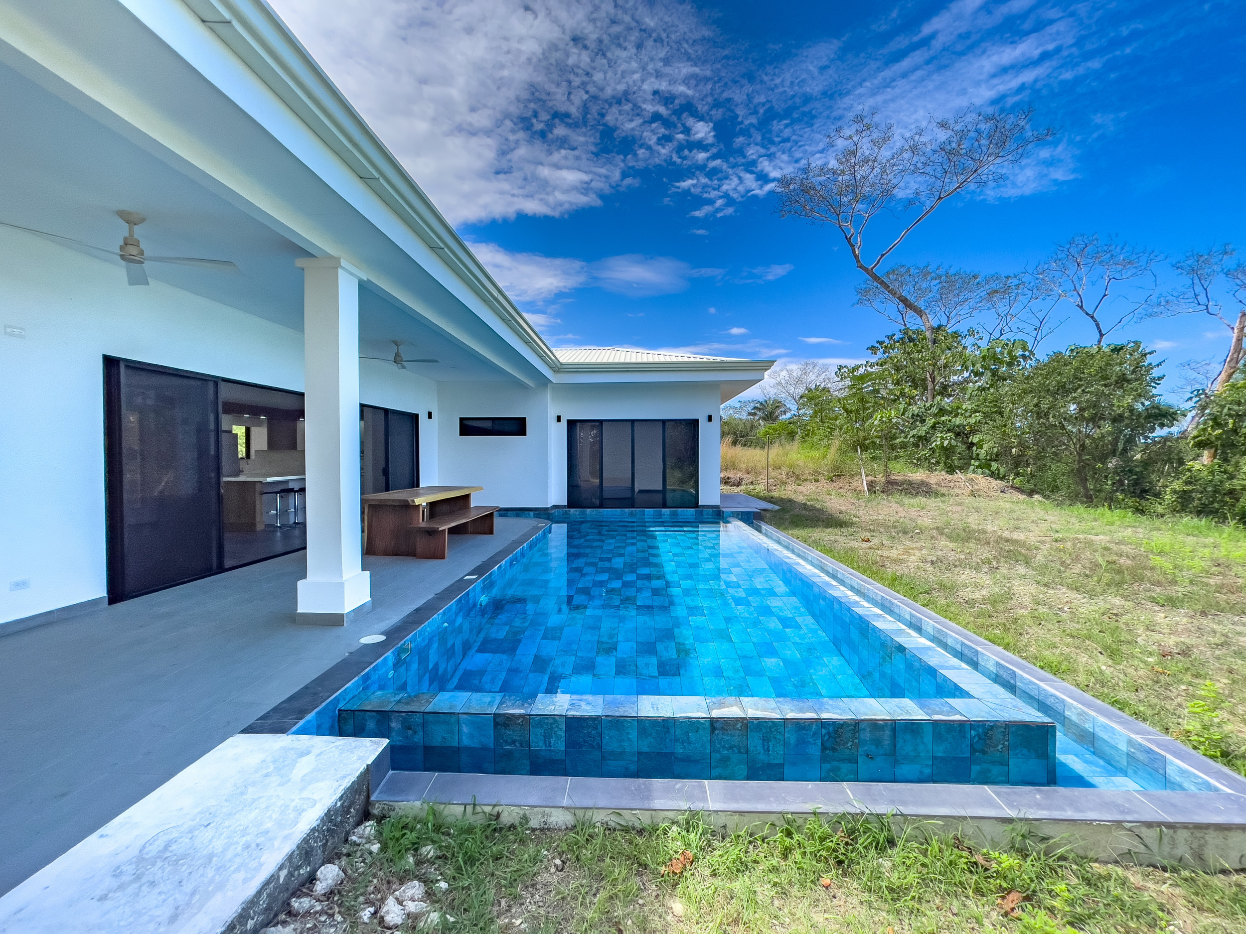 Exceptional Home with Ocean and Jungle Views – Just Minutes from Santa Teresa