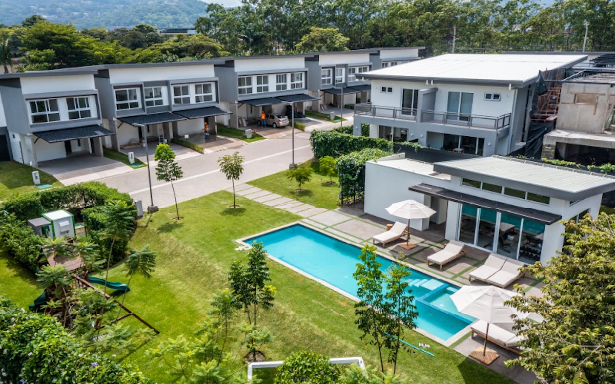 House for Rent in Elements Lindora – Modern, Furnished, and Spacious