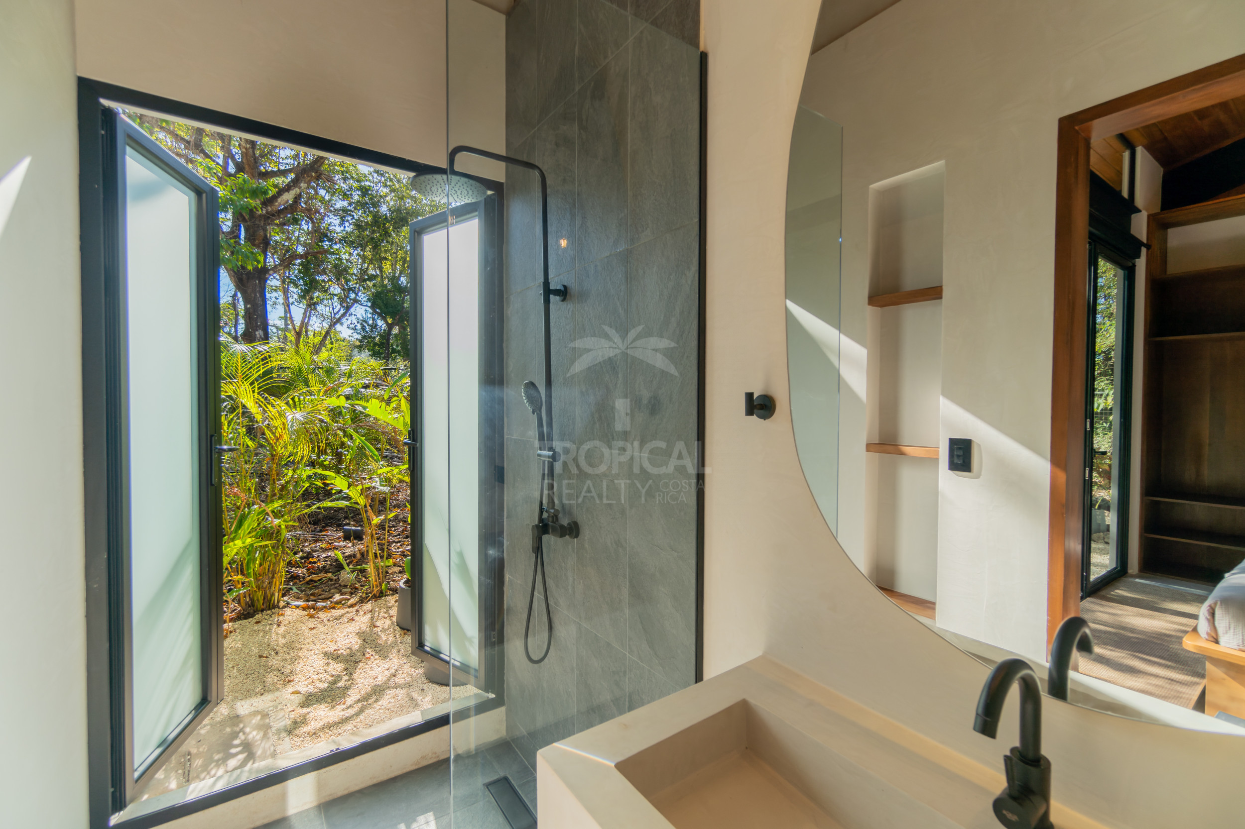 Luxury Ocean View Villa in Santa Teresa – 7,204 m² of Privacy & Nature