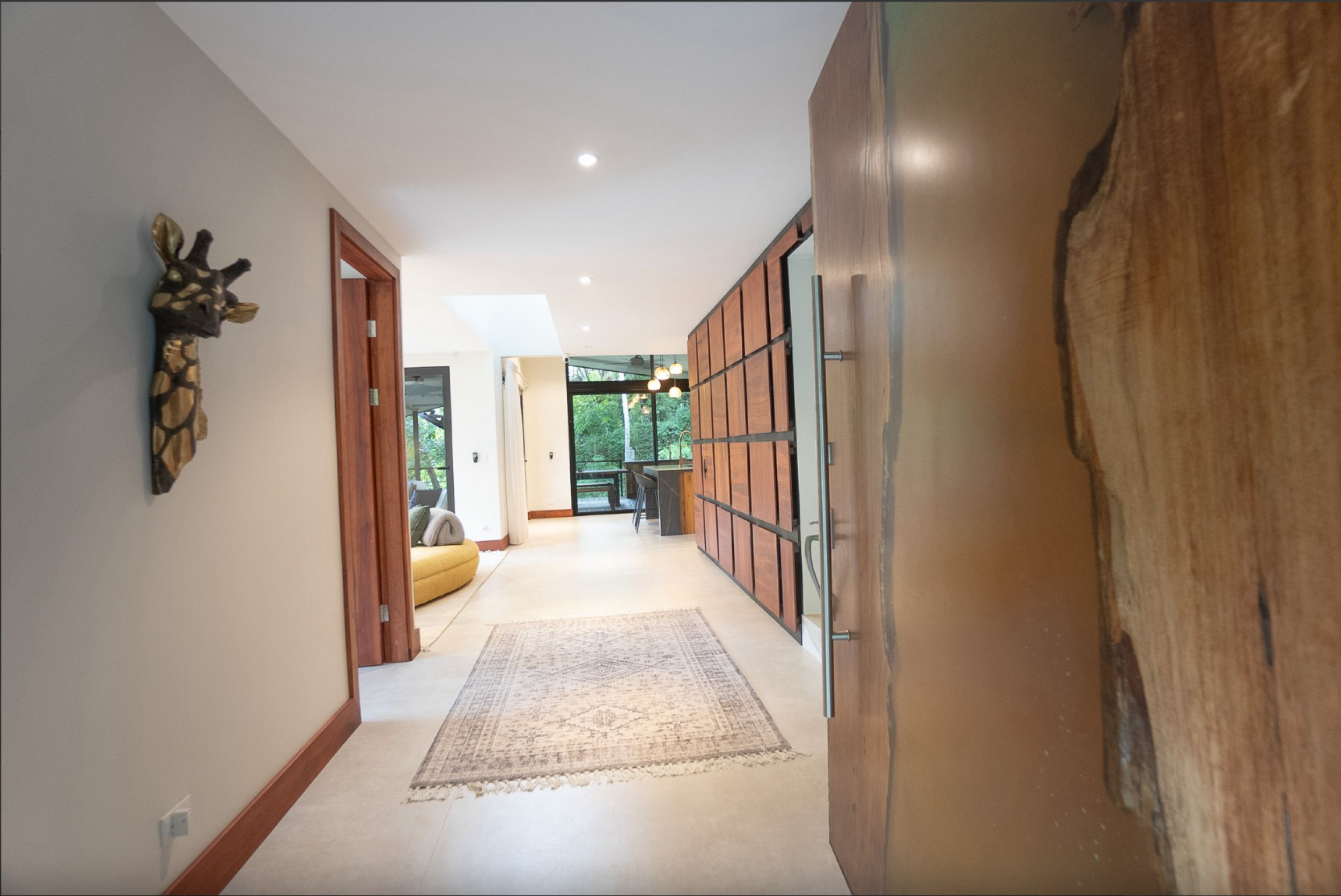 Smart Luxury Treehouse Residence in Playa Órganos Paquera