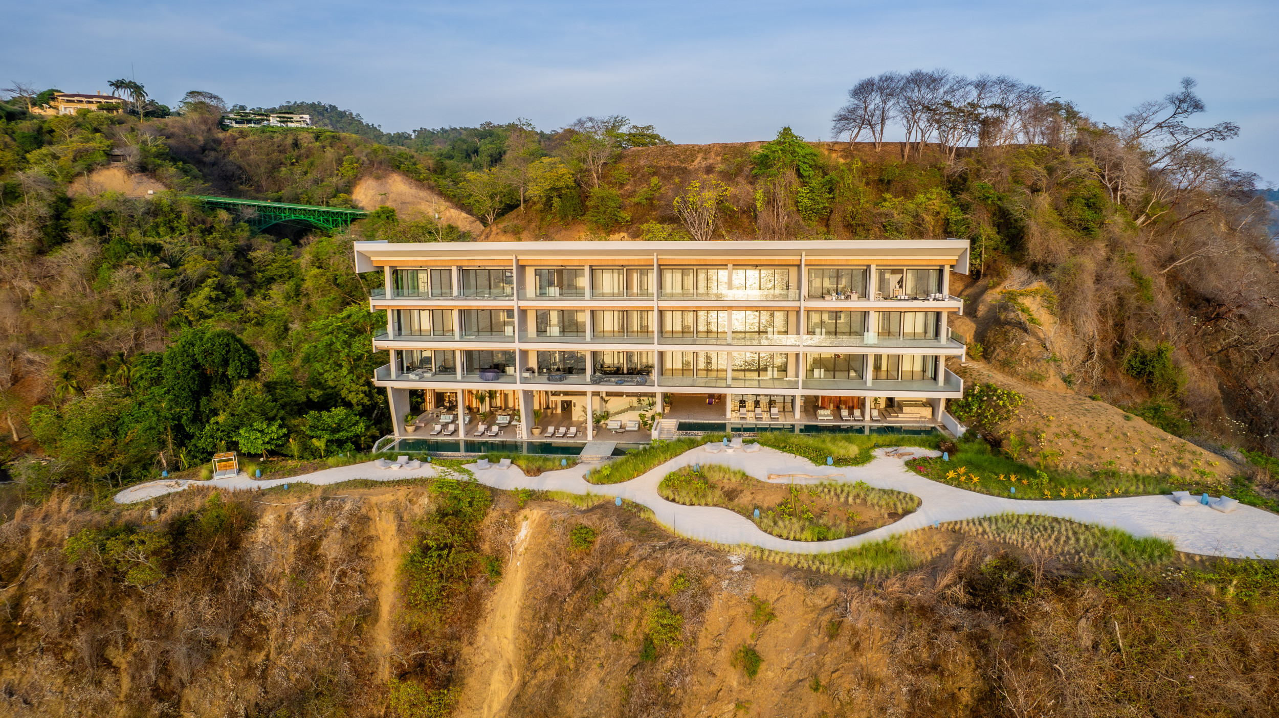 Luxurious Beachfront Apartment for Sale in Herradura, Puntarenas: Nerea Apartments