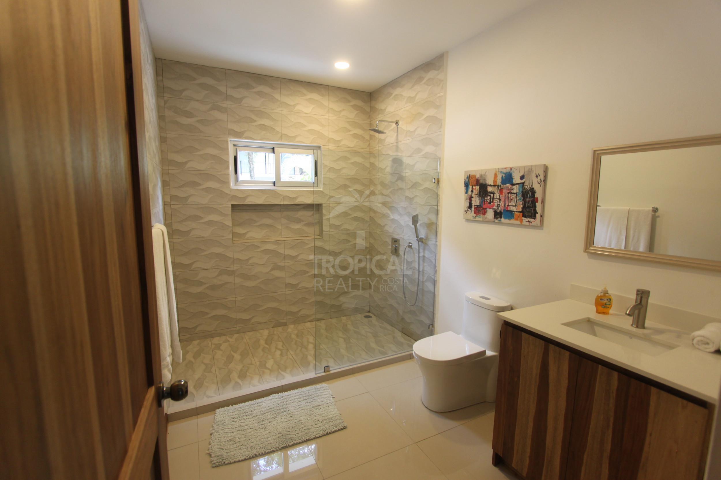 Furnished 3-Bedroom Apartment for Rent, Playa Potrero