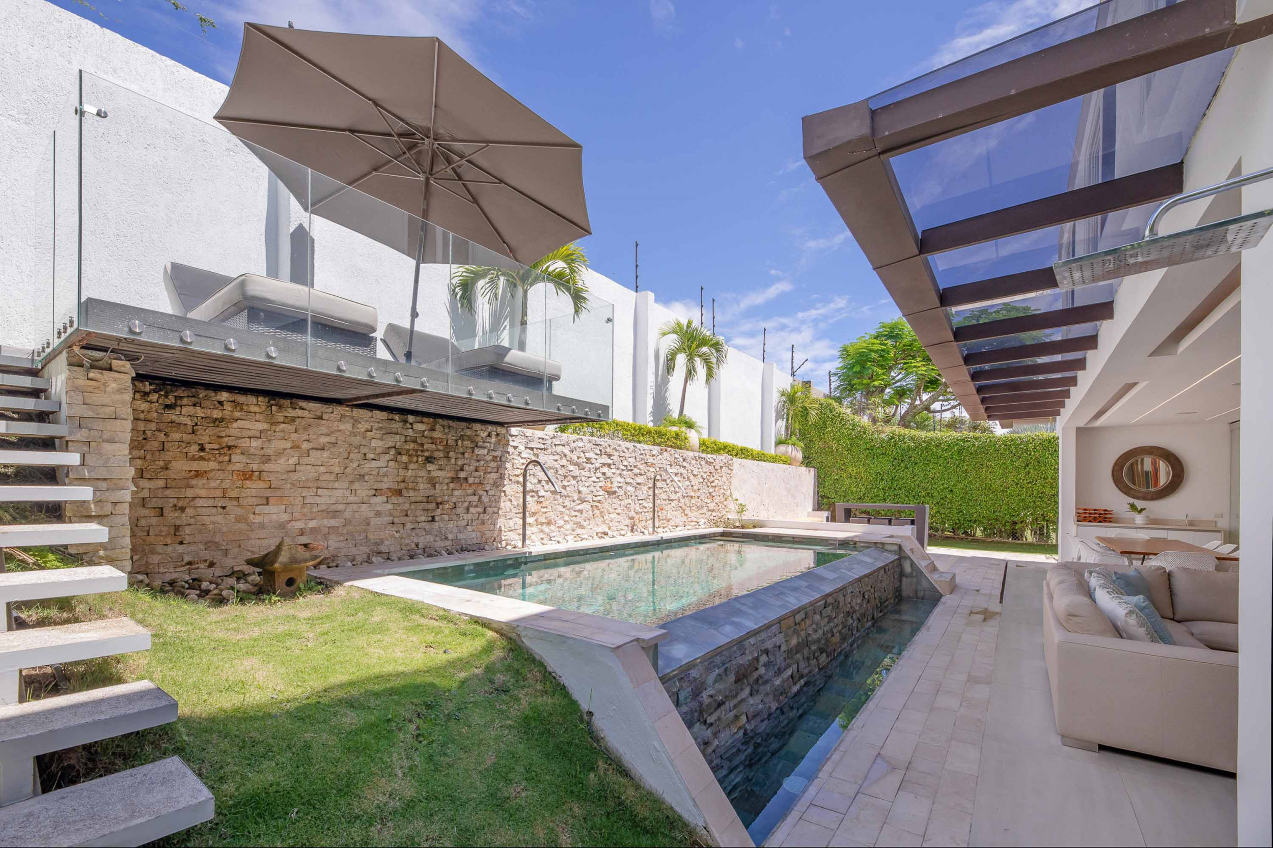 Modern Luxury Home in Gated Community – Valle del Sol, Lindora | 4 Bedrooms, Pool & Smart Features