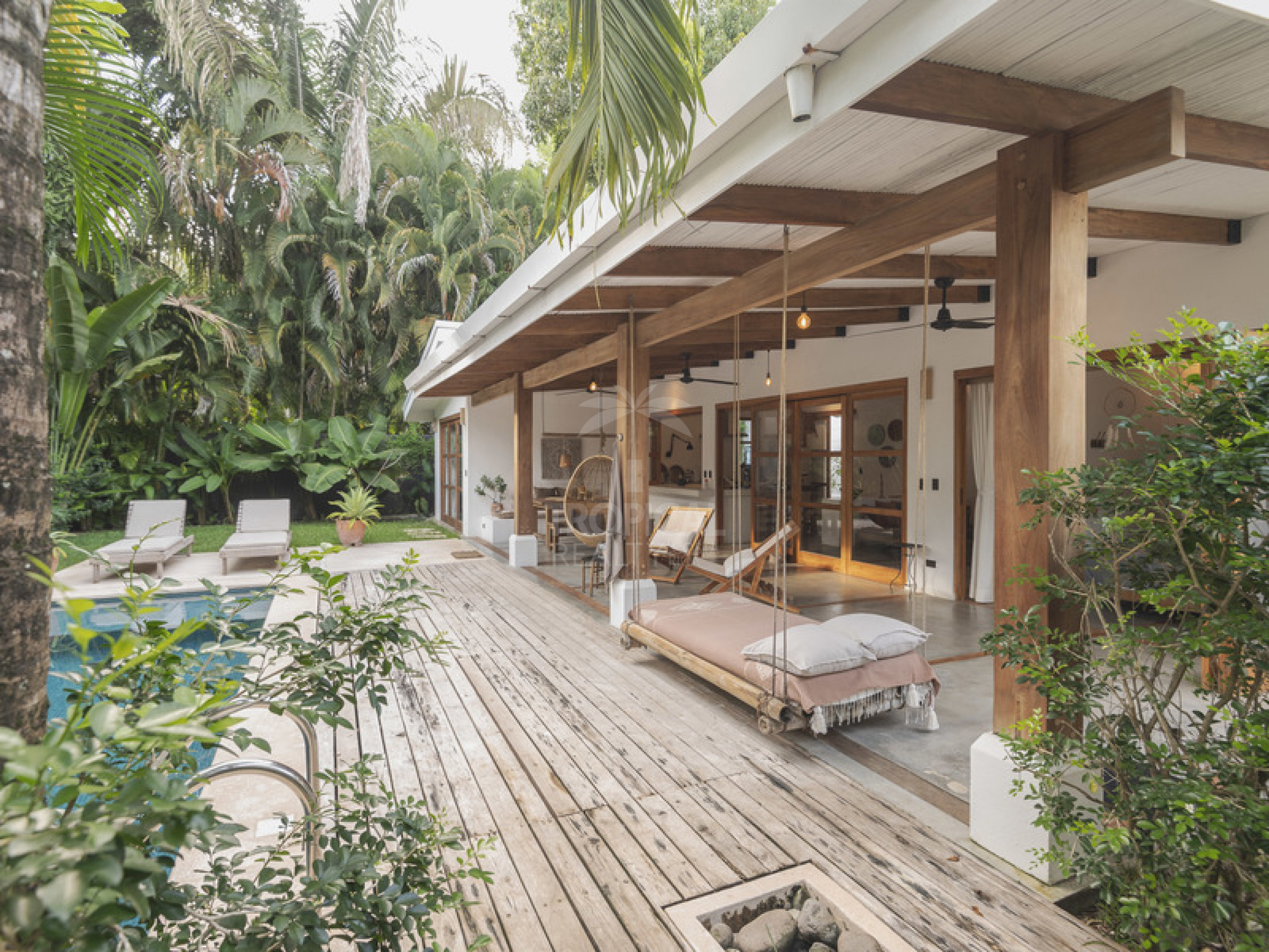 Modern beach home for Sale in Santa Teresa | Contemporary Design and Prime Location