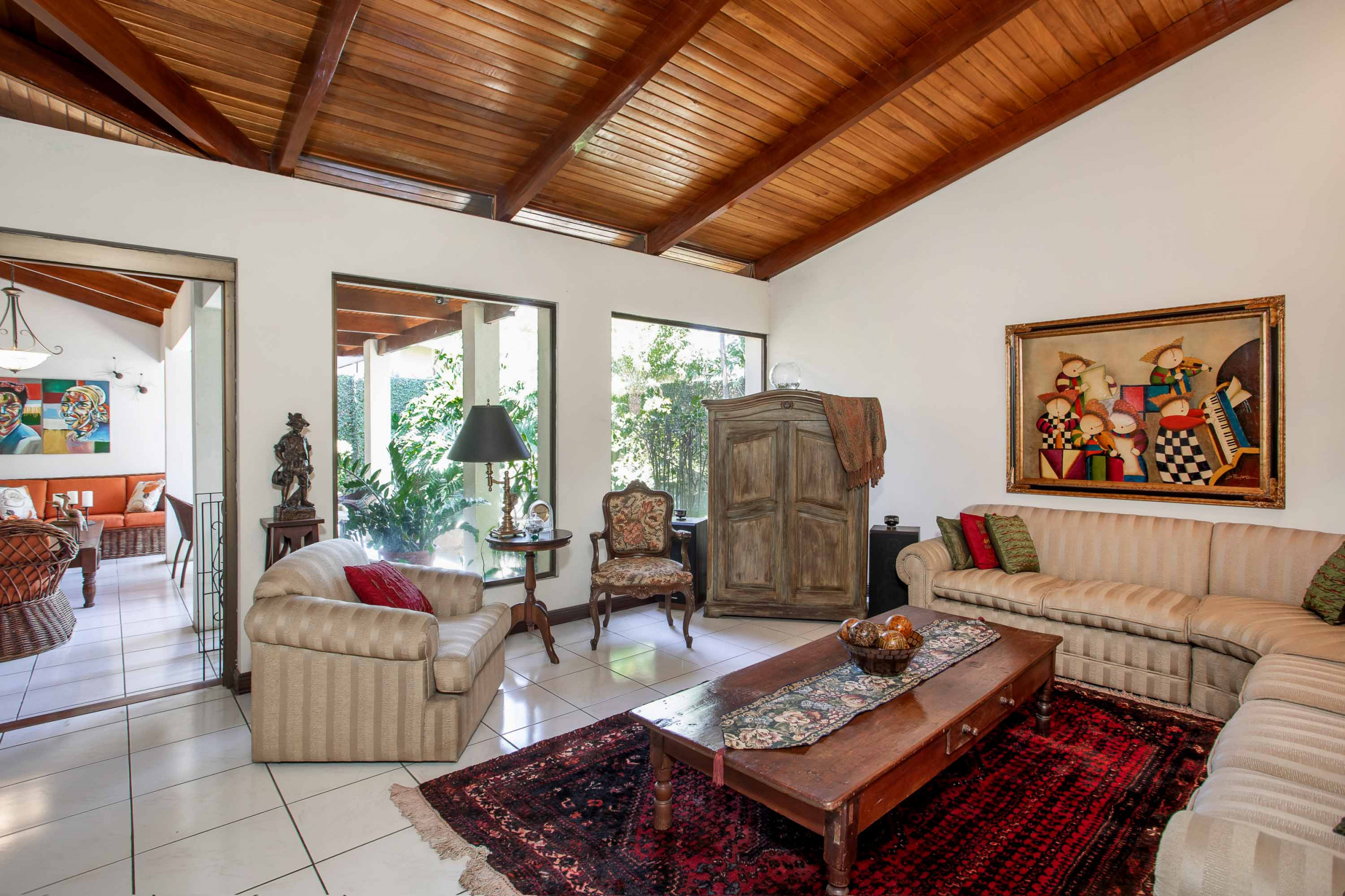 Contemporary Home with Apartment for sale in Trejos Montealegre, Escazu, SOLD