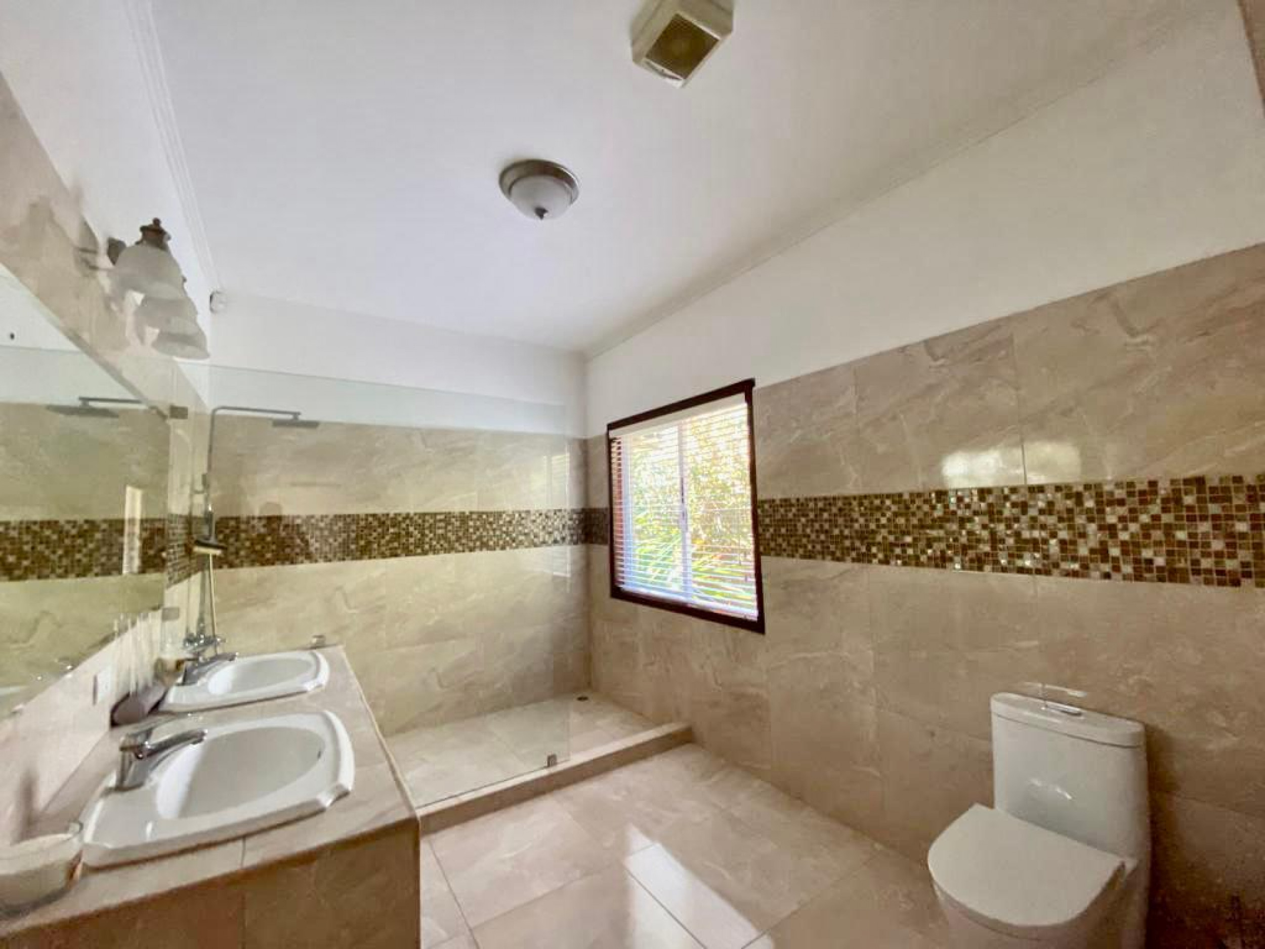 For Sale Beautiful Home with Golf Facilities Hacienda Los Reyes