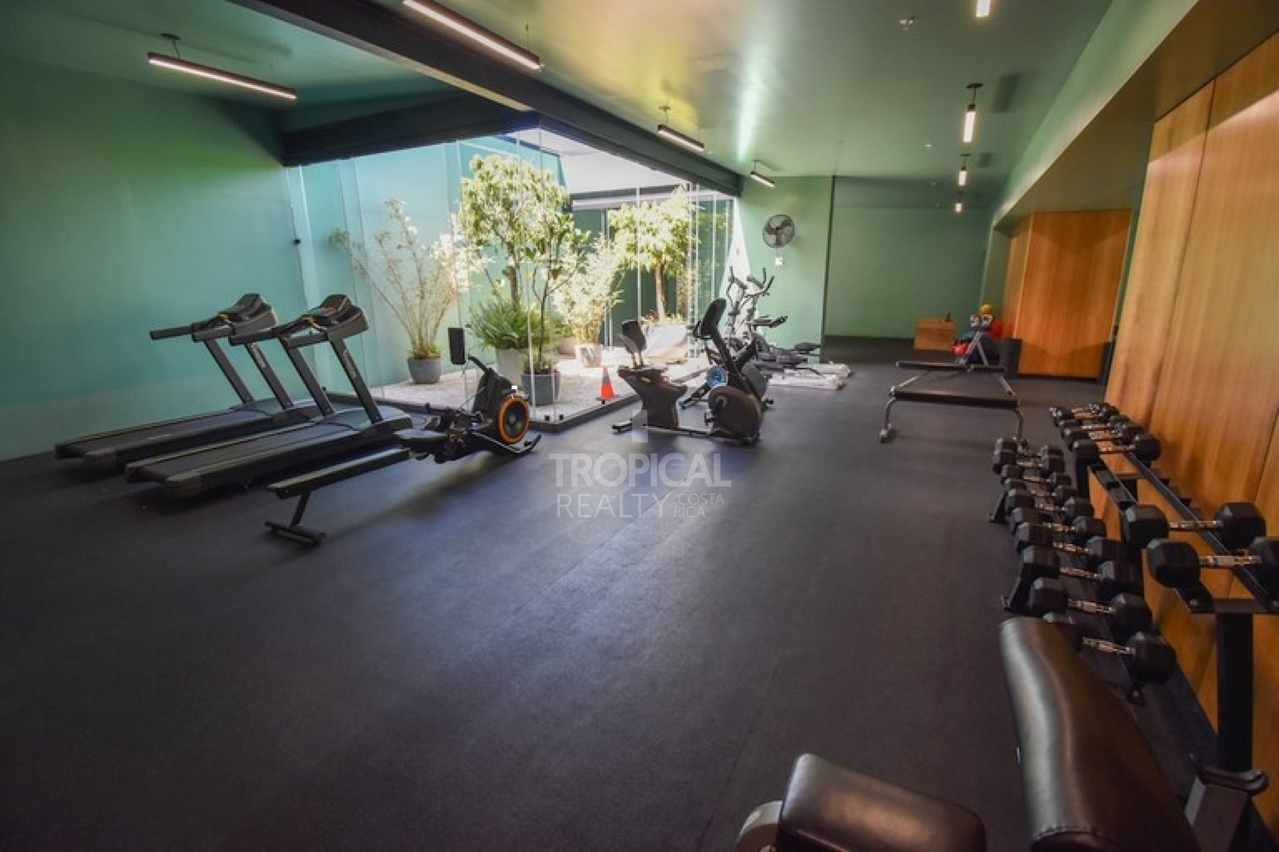 Apartment for Sale in Cosmopolitan Tower, Rohrmoser