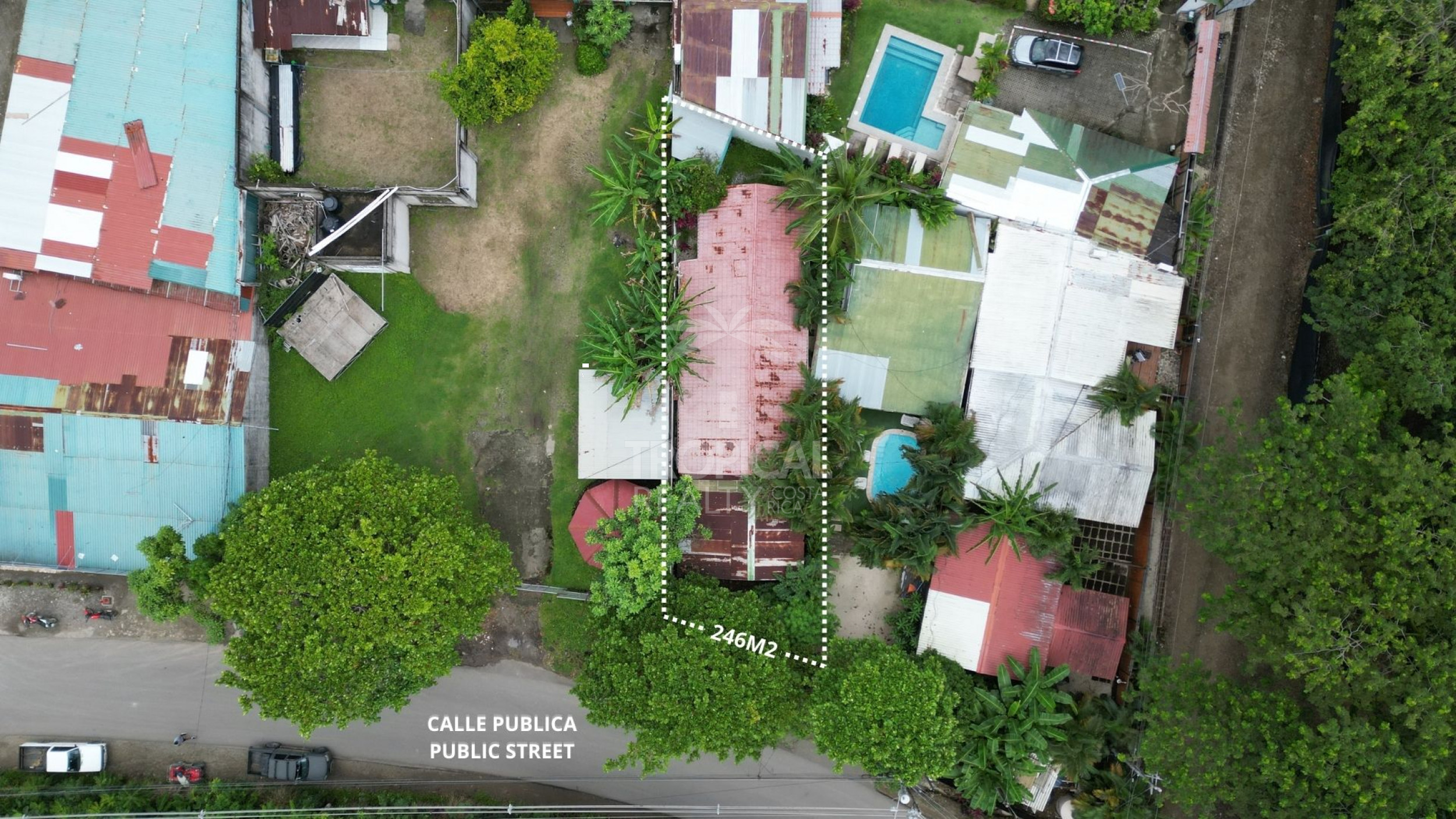 House for Sale in Santa Teresa: Beachfront Opportunity