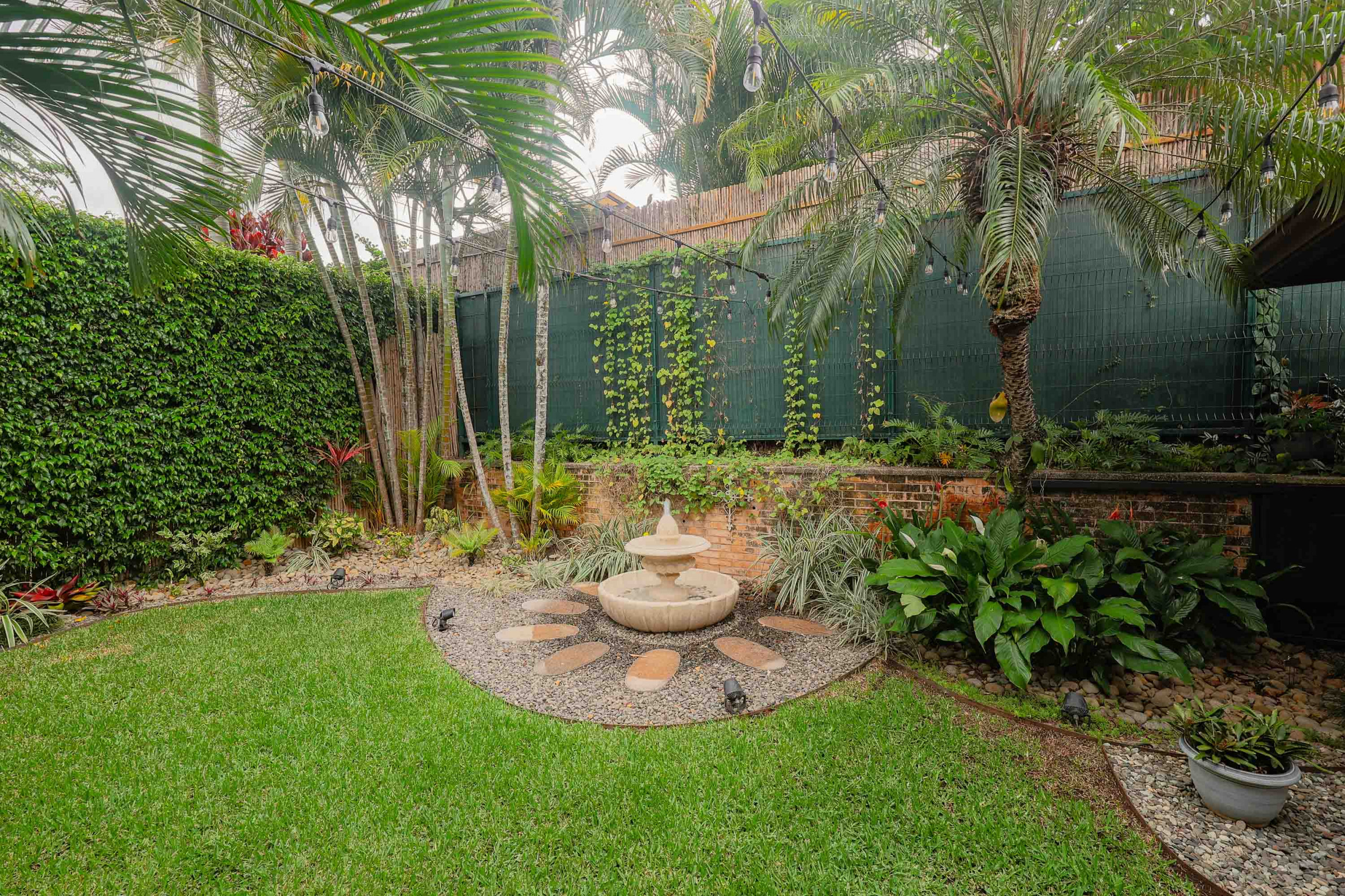 House for sale in Puerta de Hierro, Santa Ana SOLD