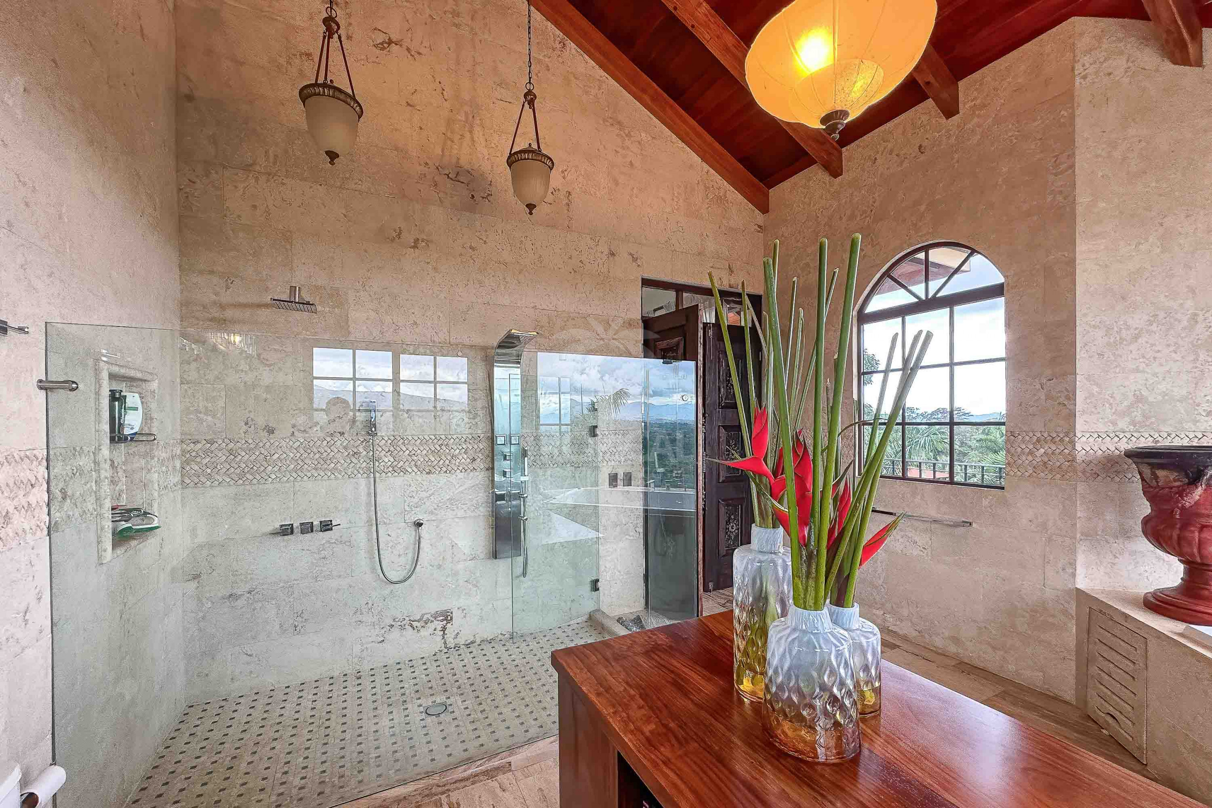 Grand Luxury Estate – Rancho Villa Verde