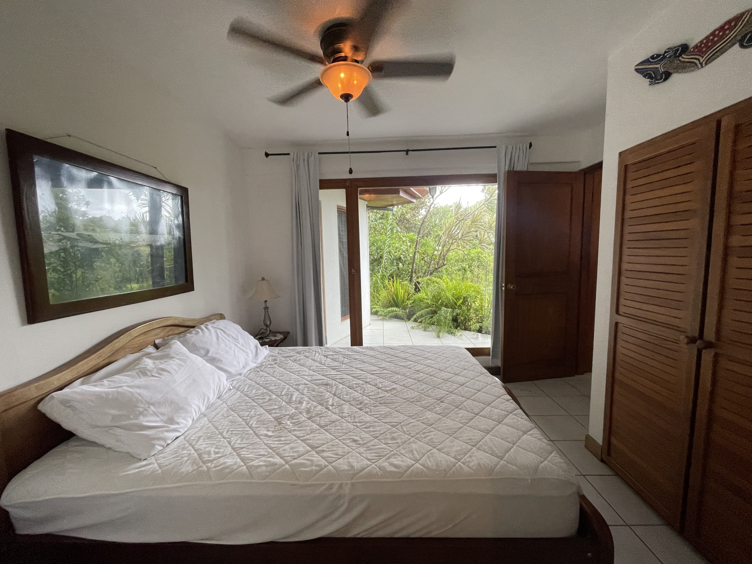 65-Acre Lakeview Property in Nuevo Arenal, Ideal for Family Residential Development