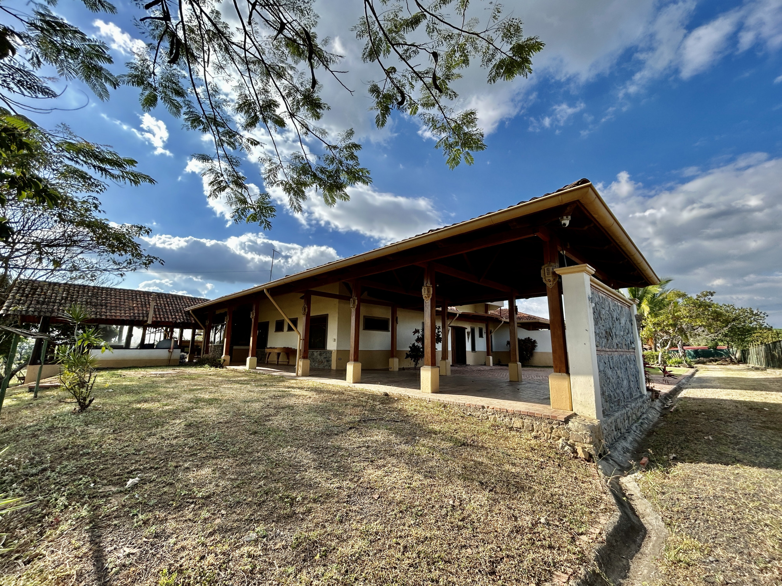 SOLD Spectacular Estate in Llanos de La Garita: Expansive Living, Equestrian Amenities, and Tranquil Luxury