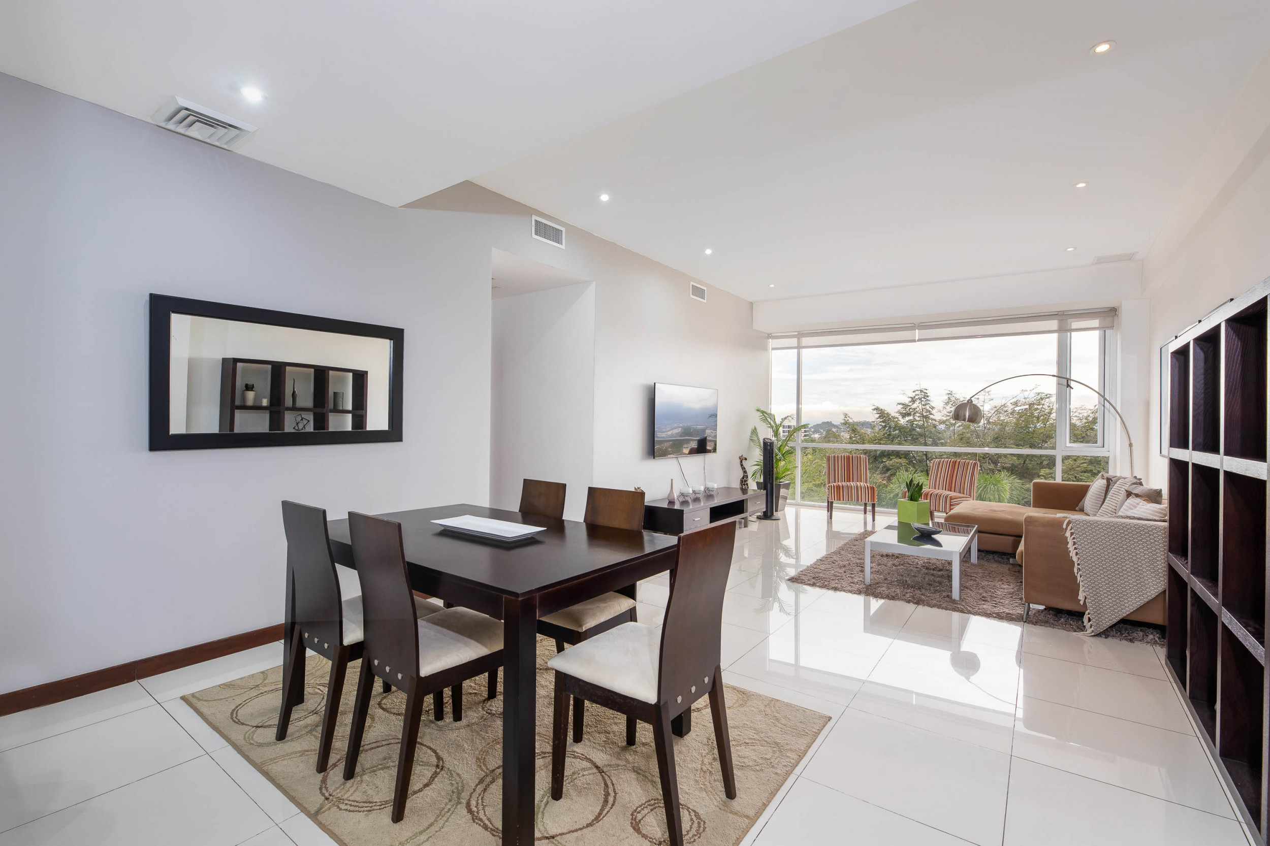Stunning 1-Bedroom Apartment with Panoramic City Views in Bello Horizonte, Escazu - Luxury Living