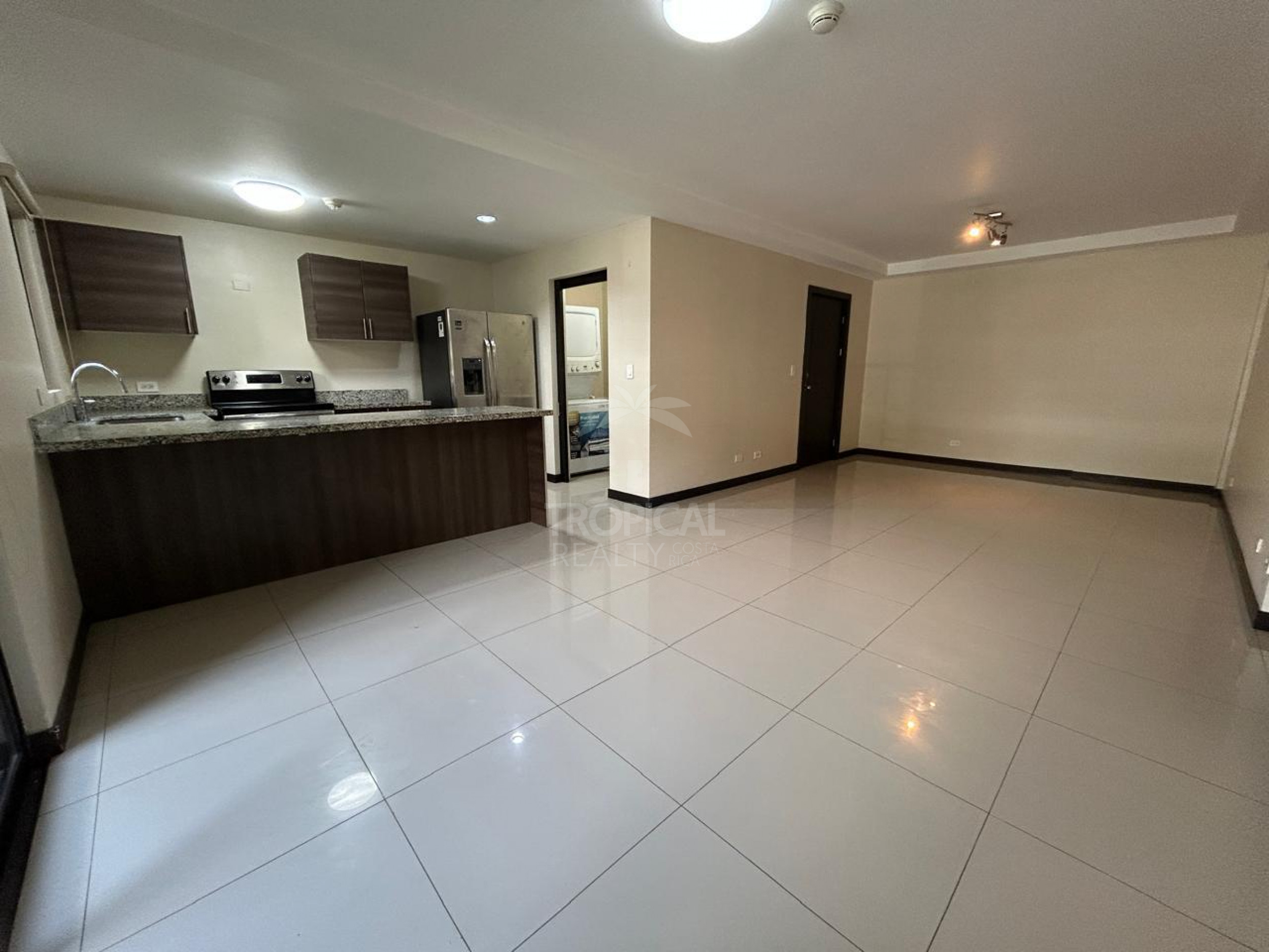 Apartment for Rent in Brasil de Santa Ana – 2 Bedrooms