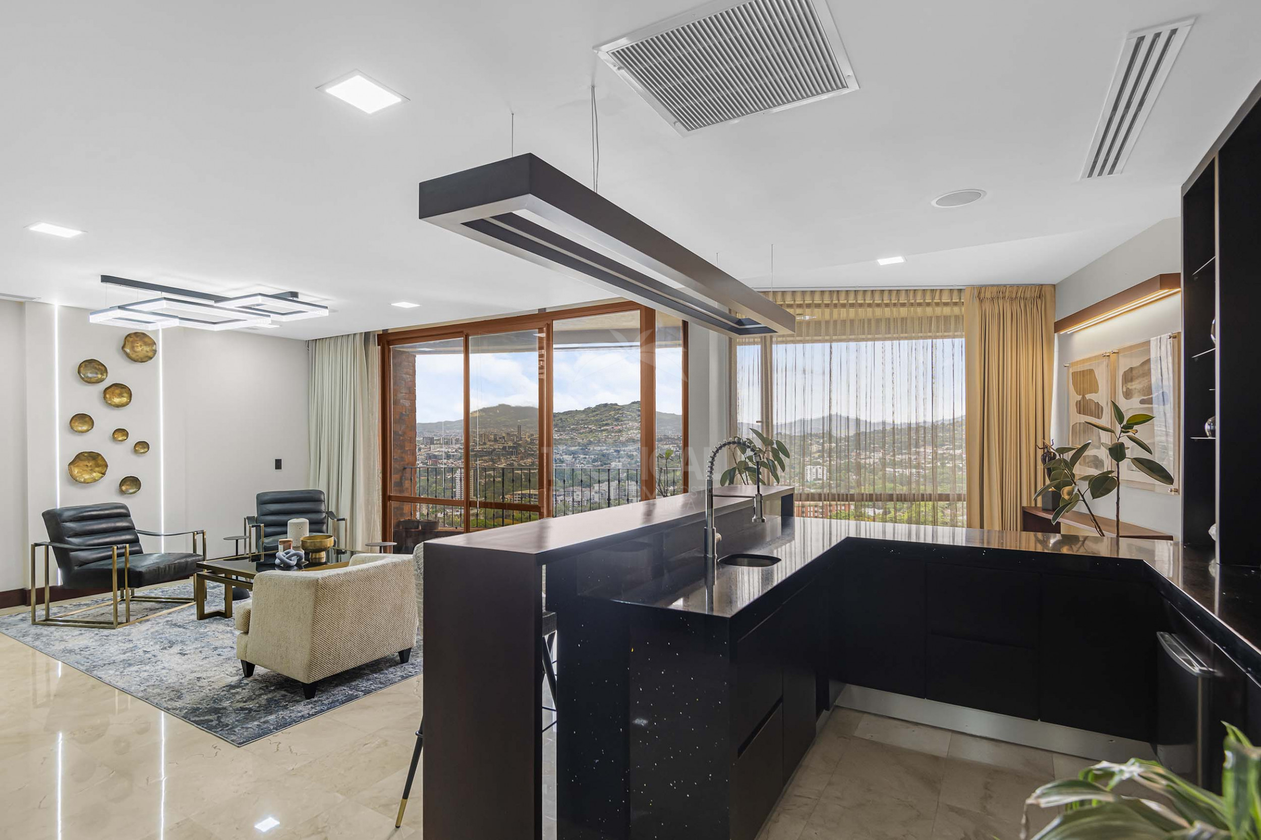 Luxury Apartment for Rent in Monte Plata, Escazú – 370 m² | Furnished | $6,000/Month