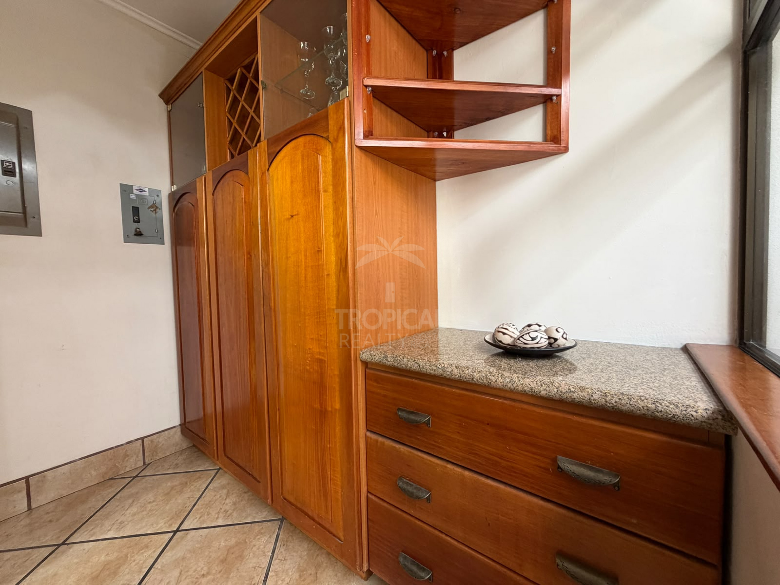 Casa de una planta en alquiler Escazu, Altos de Horizonte