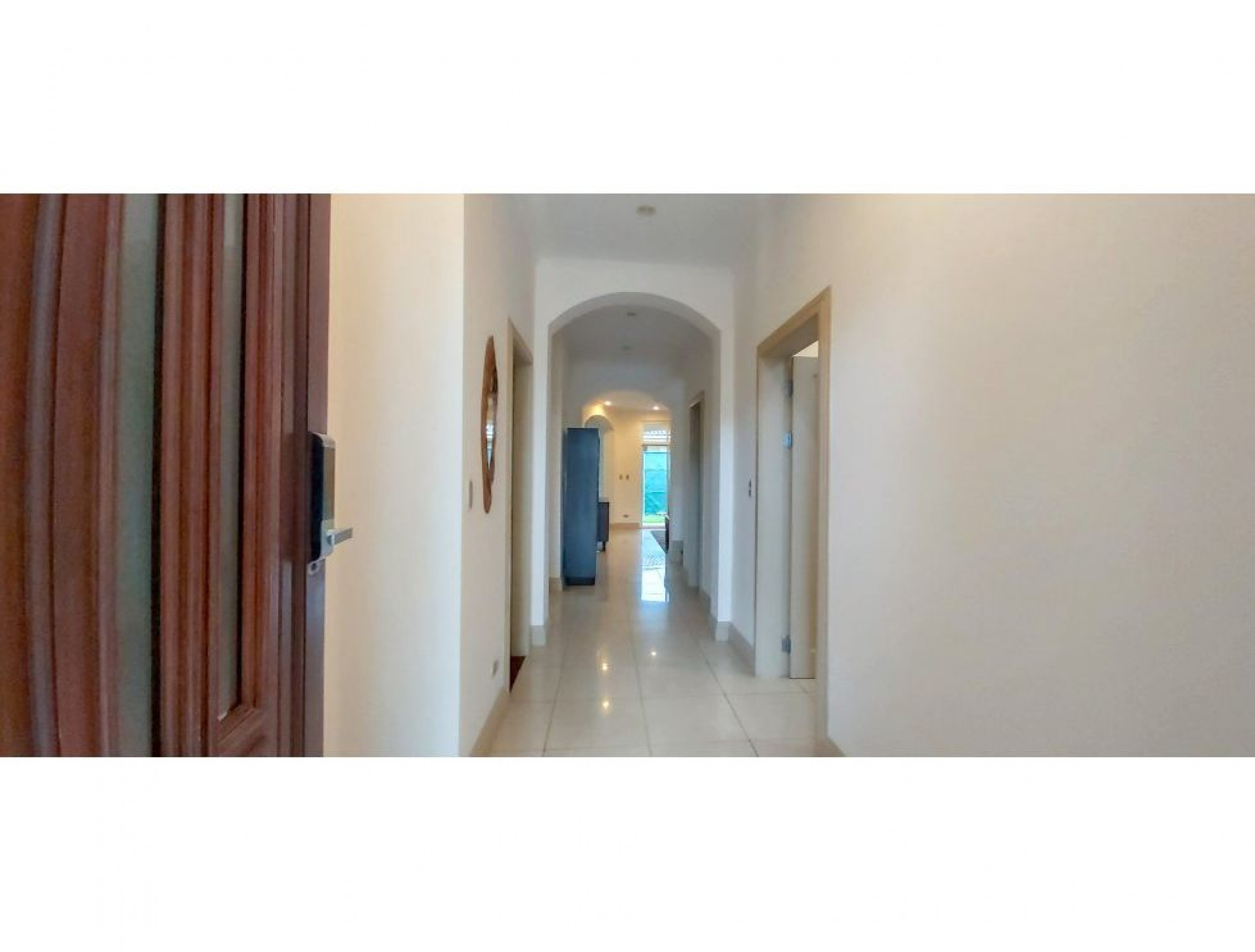 Charming Independent Residence available for Sale, Valle del Sol