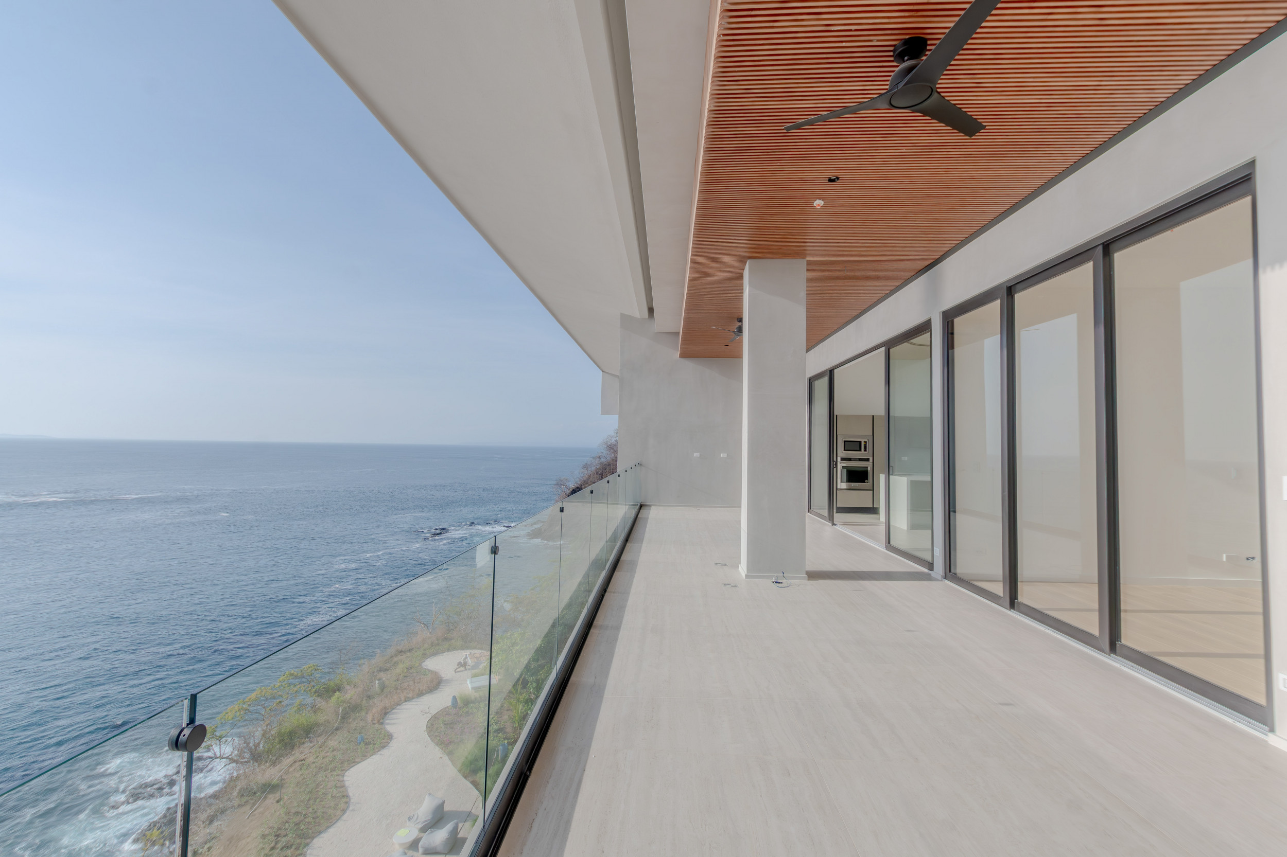 Luxurious Beachfront Apartment for Sale in Herradura, Puntarenas: Nerea Apartments