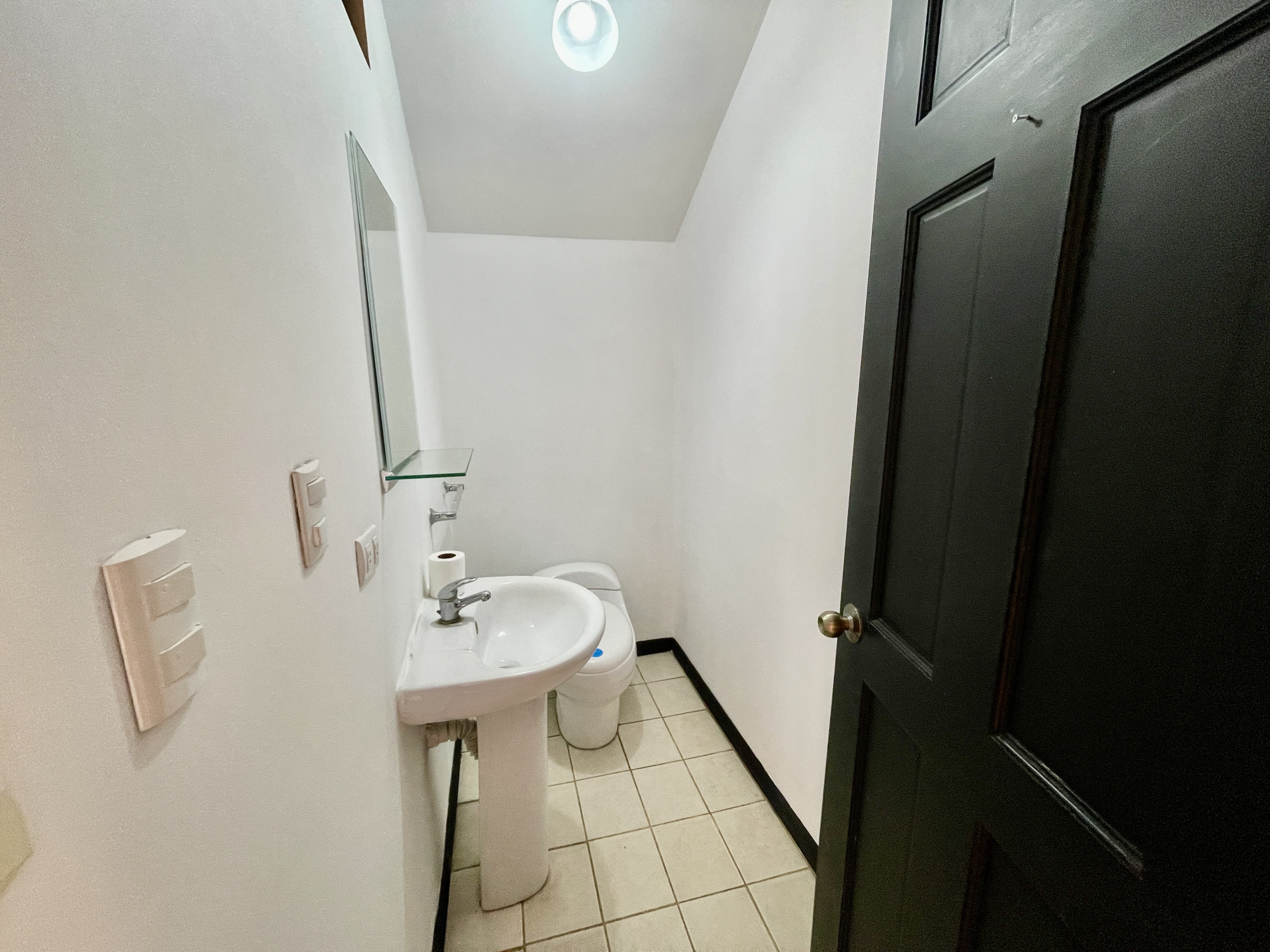 House for sale Belen, San Antonio in gated community