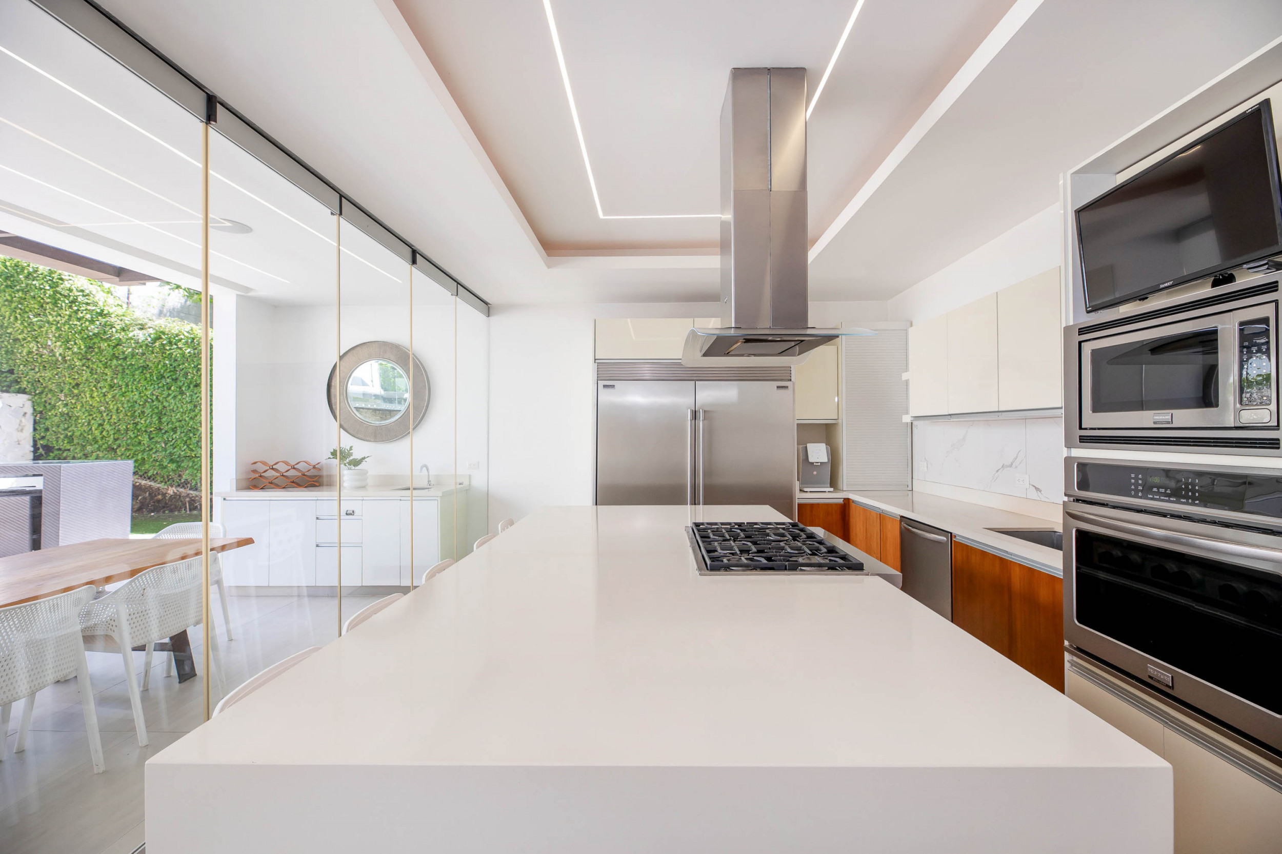 Modern Luxury Home in Gated Community – Valle del Sol, Lindora | 4 Bedrooms, Pool & Smart Features