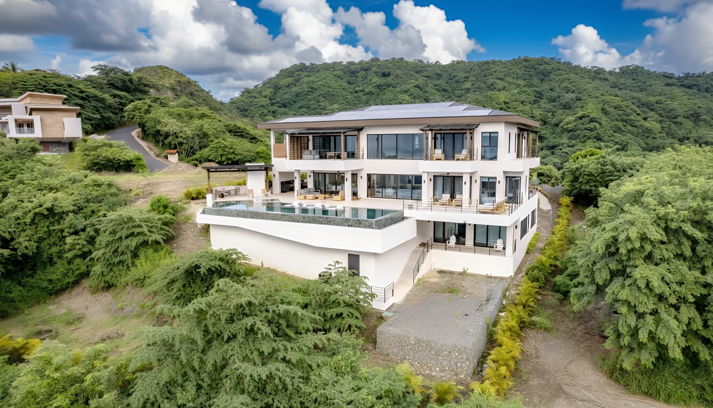 Exclusive 9-Bedroom Villa in Mar Vista Condominium | Ocean Views and Vacation Rental Potential