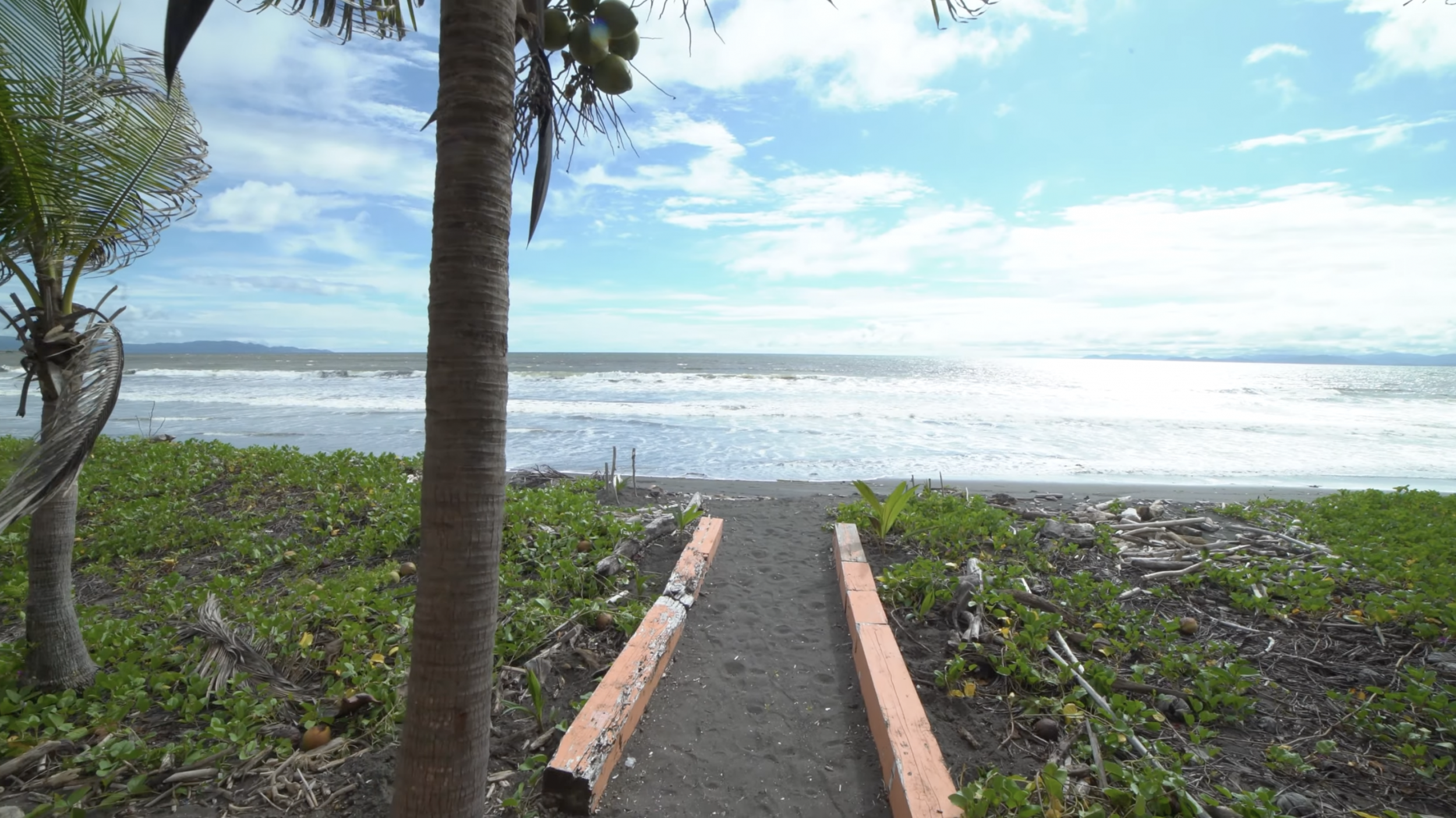 Beachfront Residence with Pool and Cottage SOLD