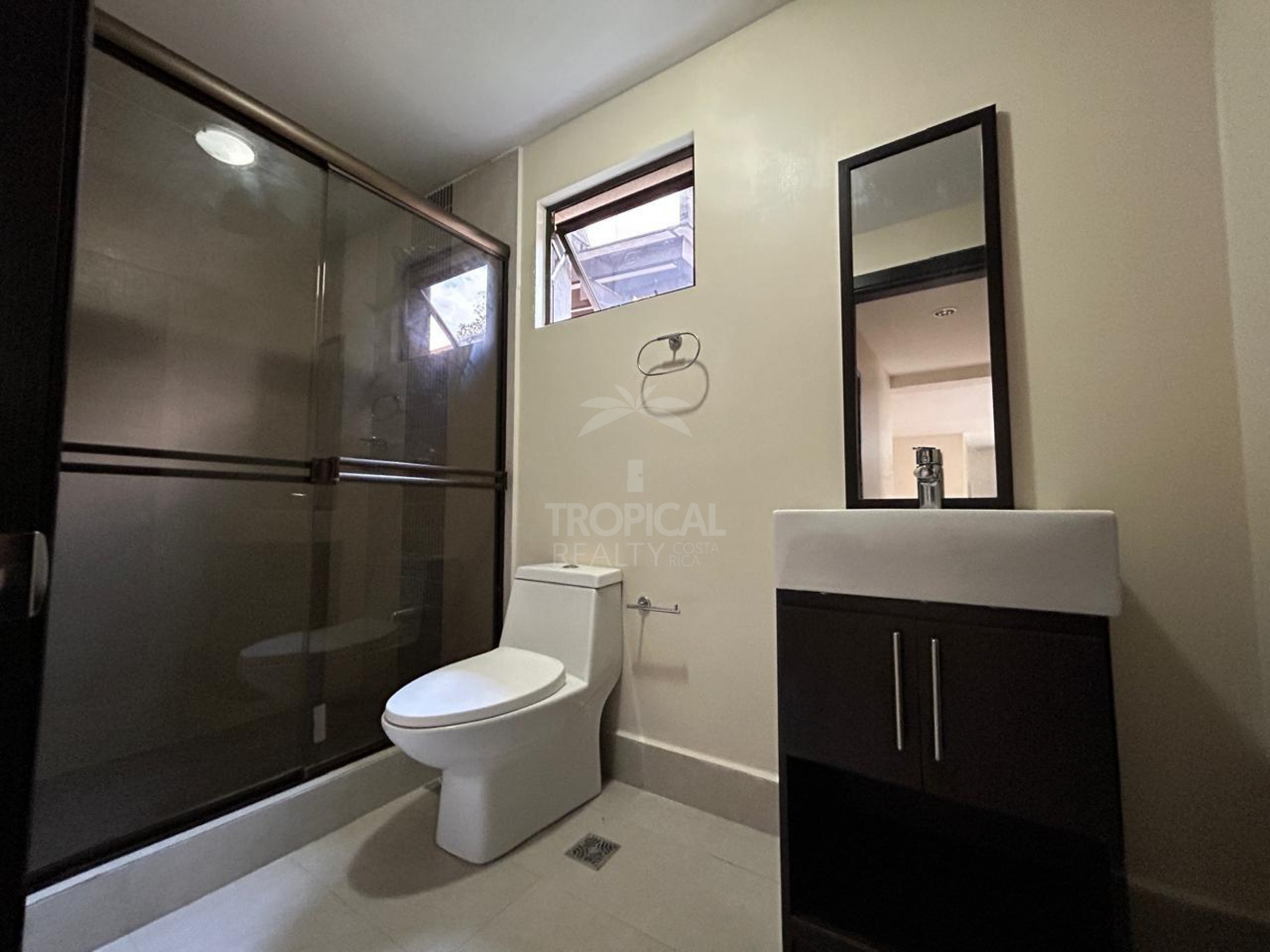 Apartment for Rent in Brasil de Santa Ana – 2 Bedrooms