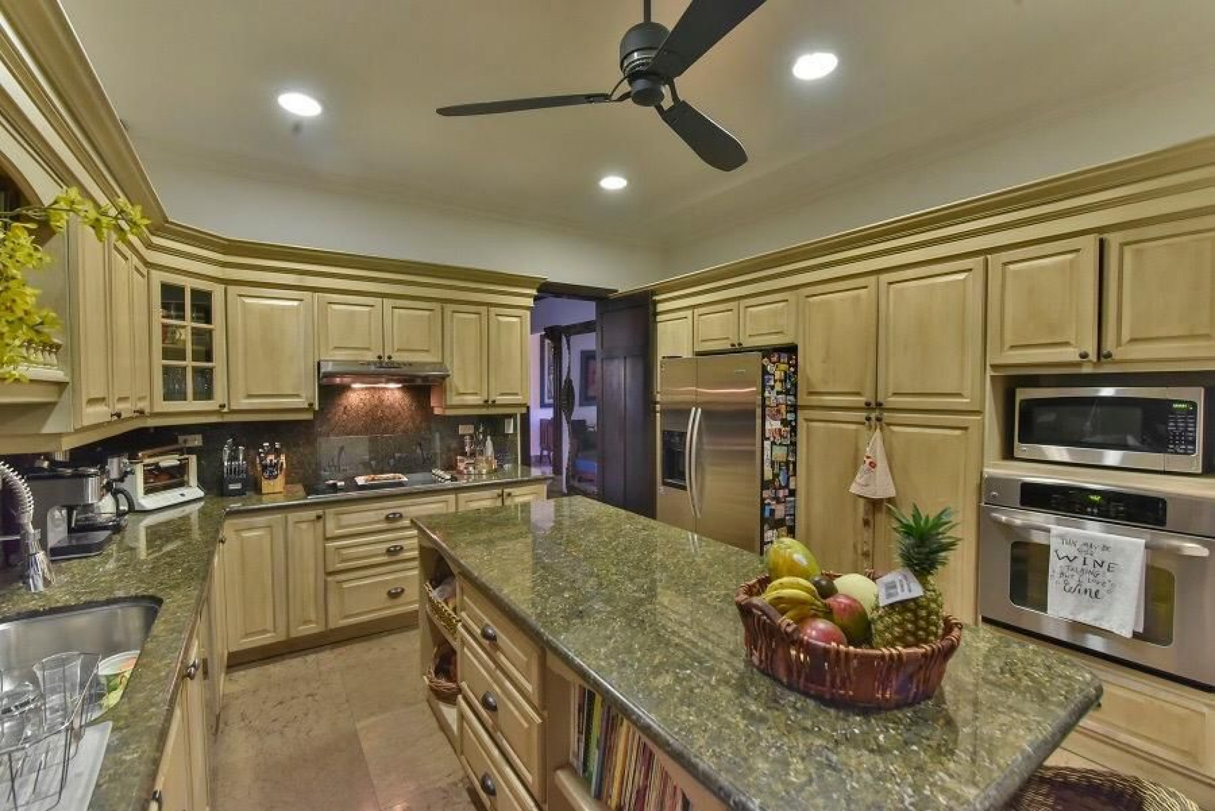 Luxury and Tranquility in gated community Santa Ana!
