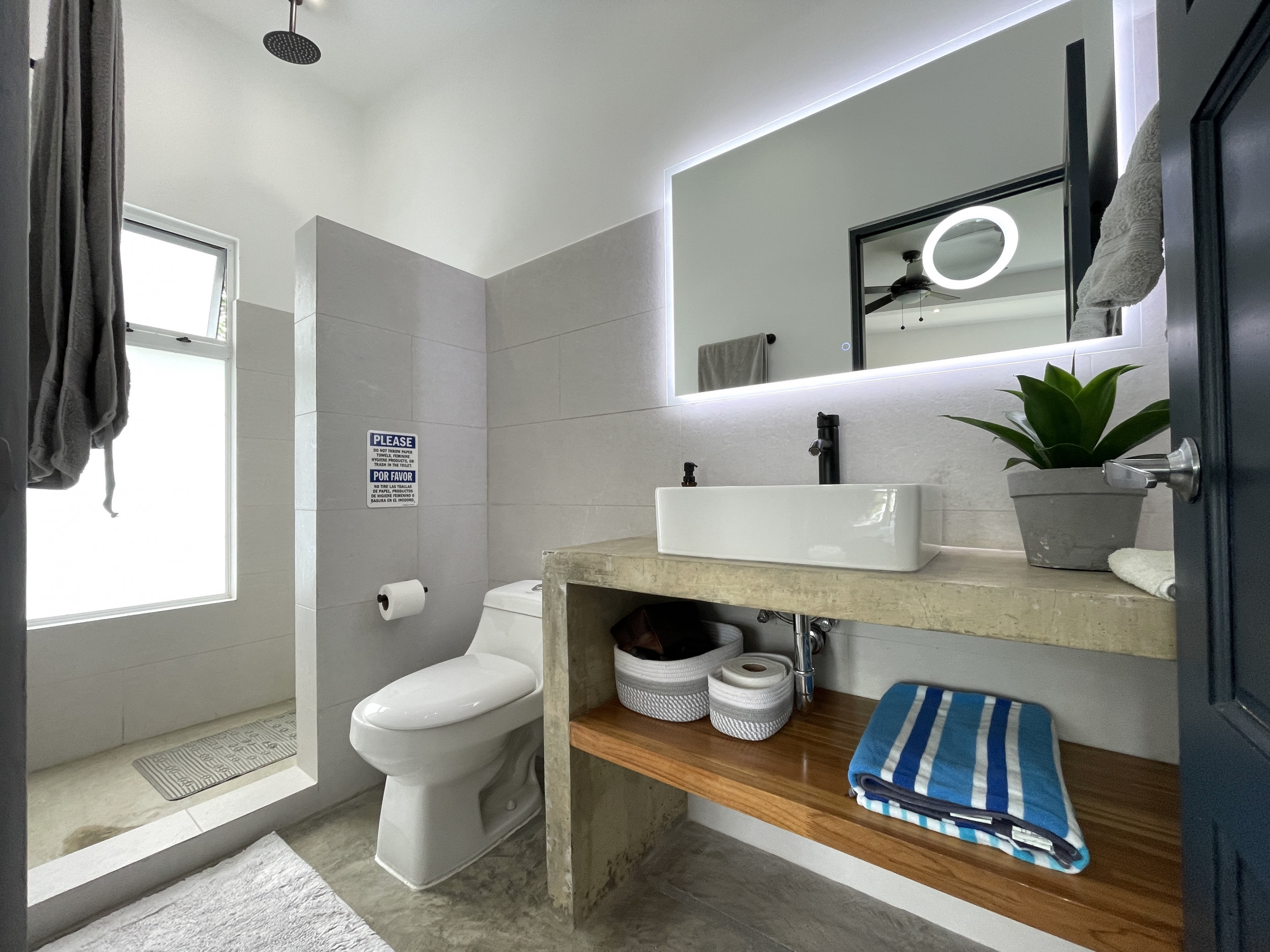 Modern Beach House for Sale Near Playa Palma, Parrita SOLD