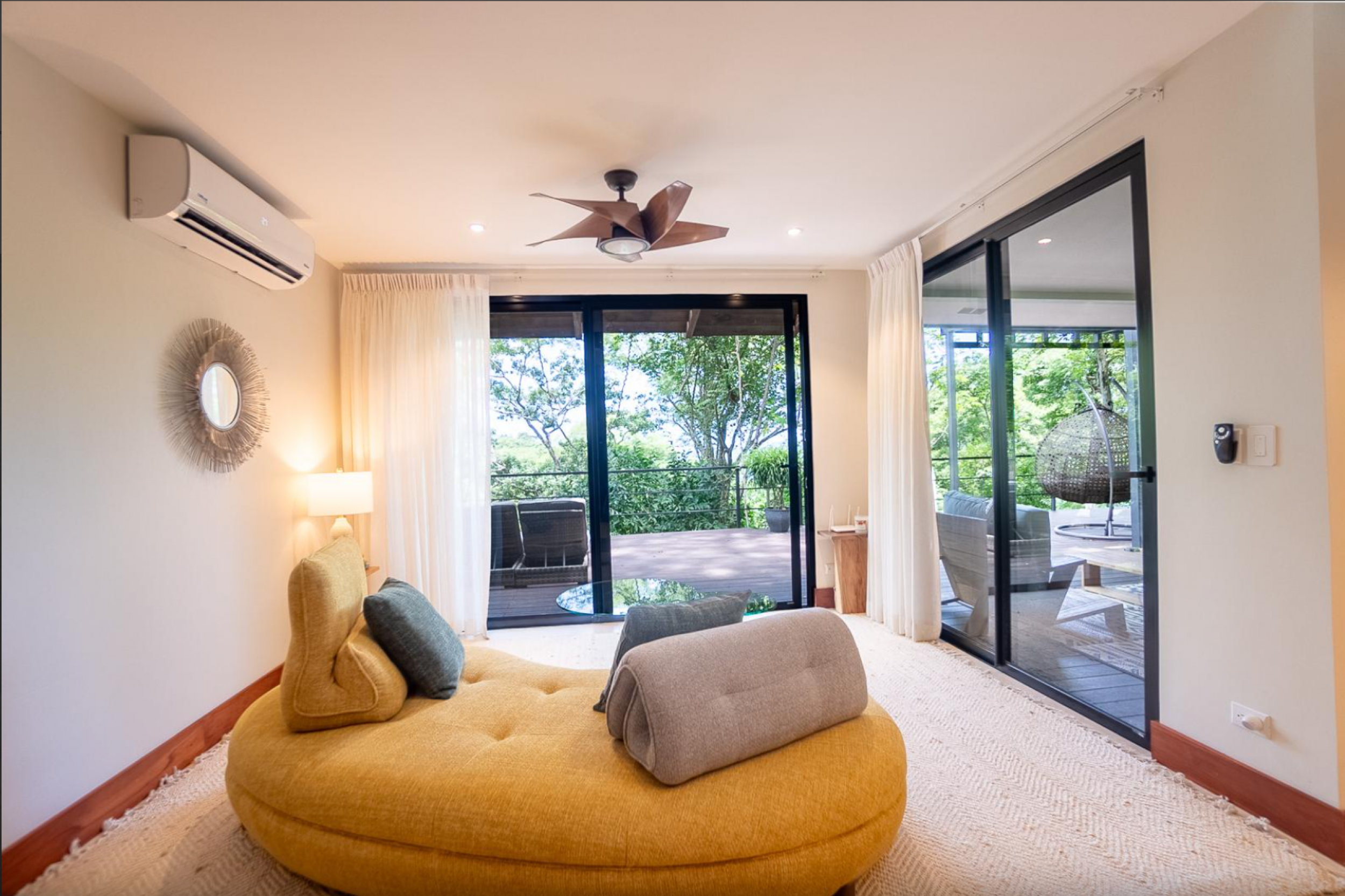 Smart Luxury Treehouse Residence in Playa Órganos Paquera
