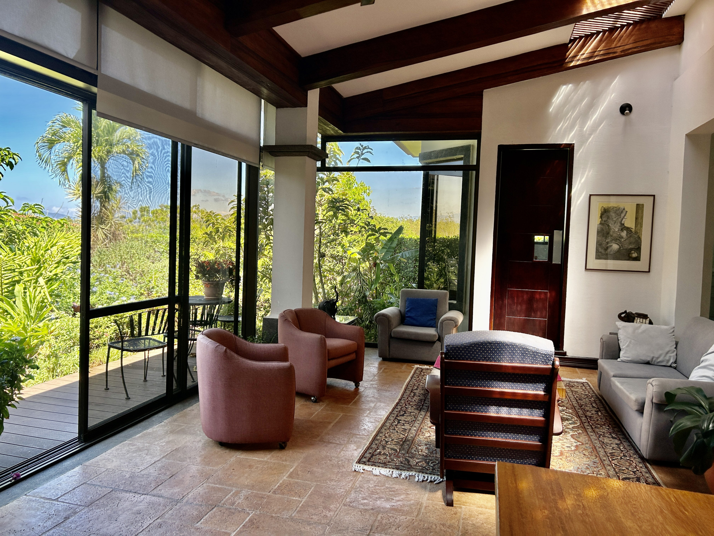 House for sale in a condominium within Ciudad-Hacienda Los Reyes