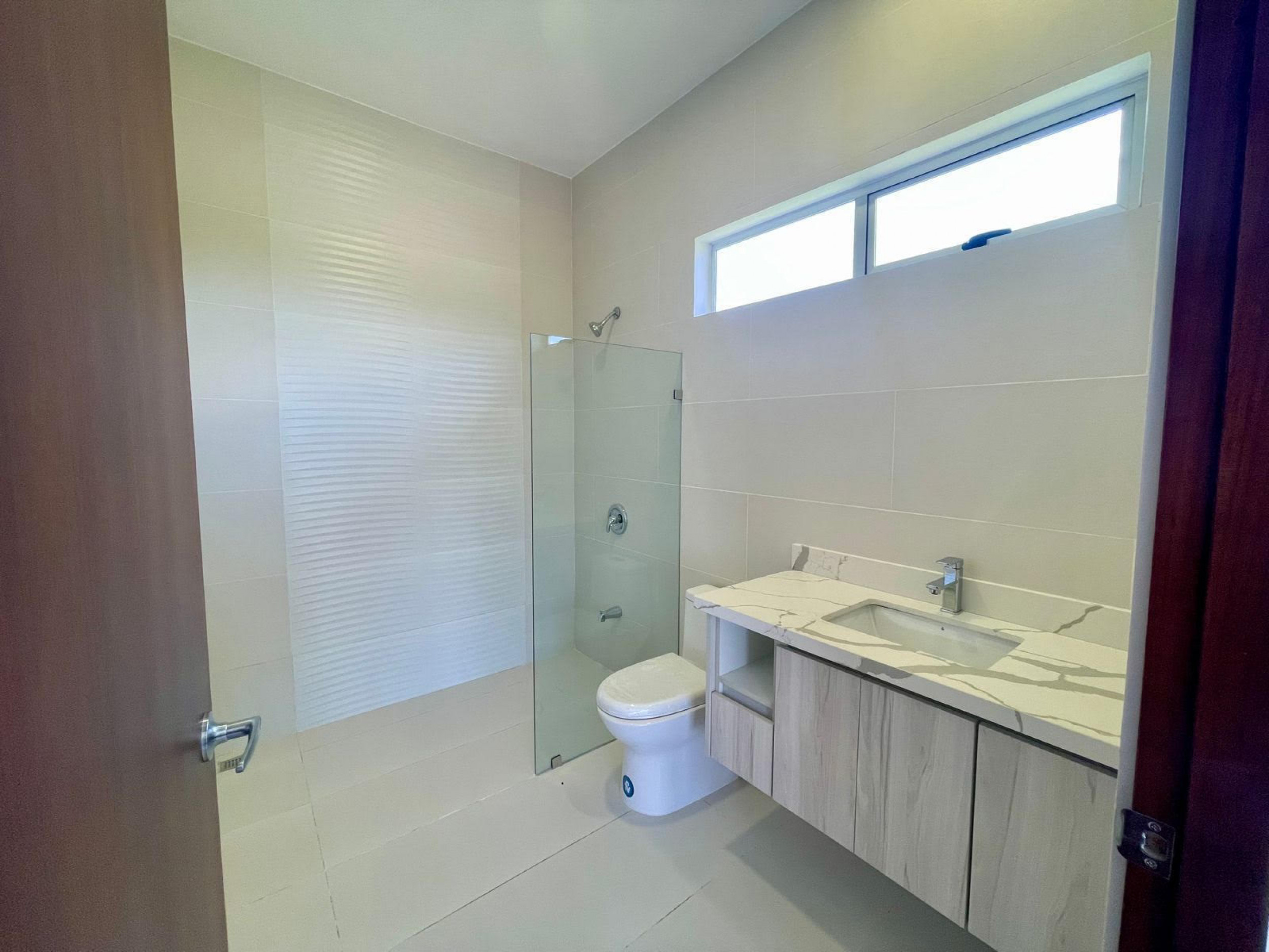 Casa Cielo house for rent San Rafael Alajuela in gated community