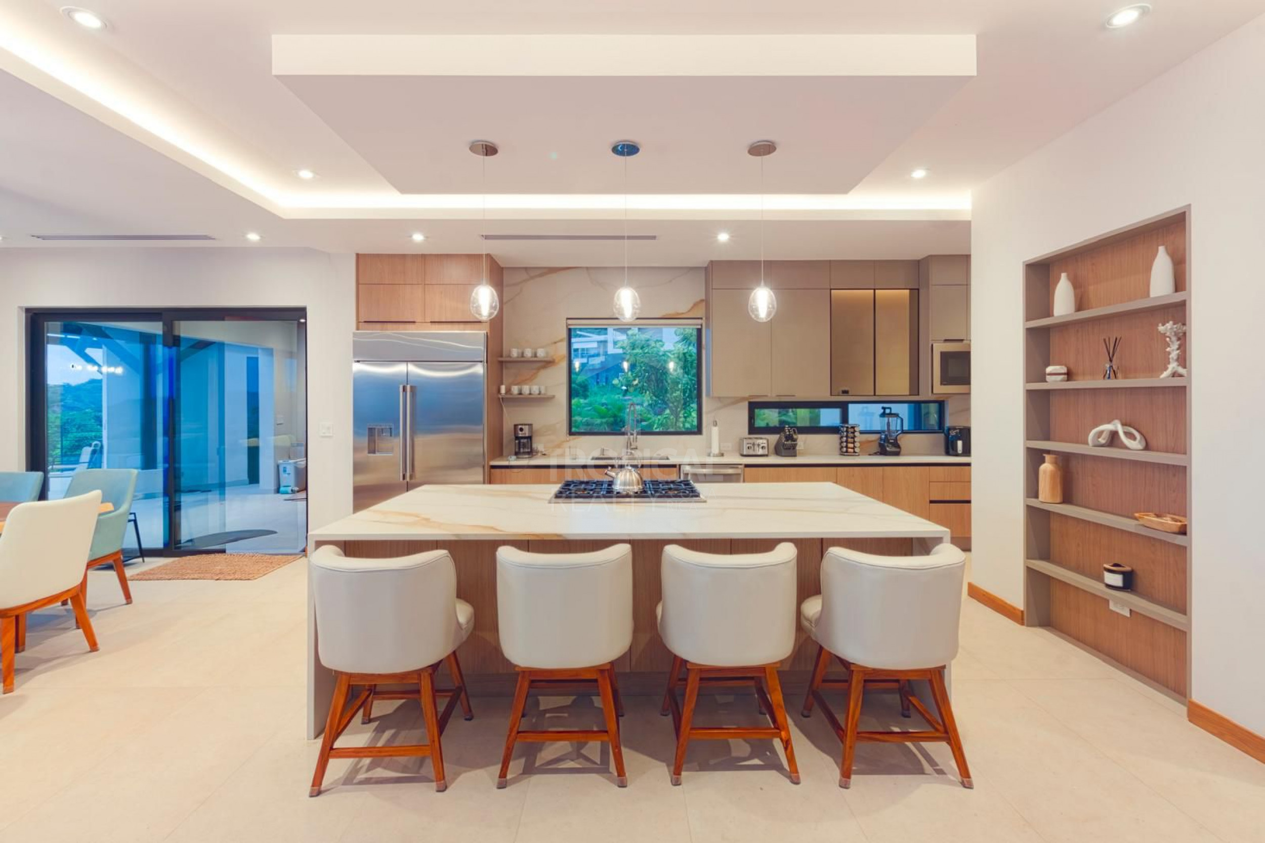 Exclusive 9-Bedroom Villa in Mar Vista Condominium | Ocean Views and Vacation Rental Potential