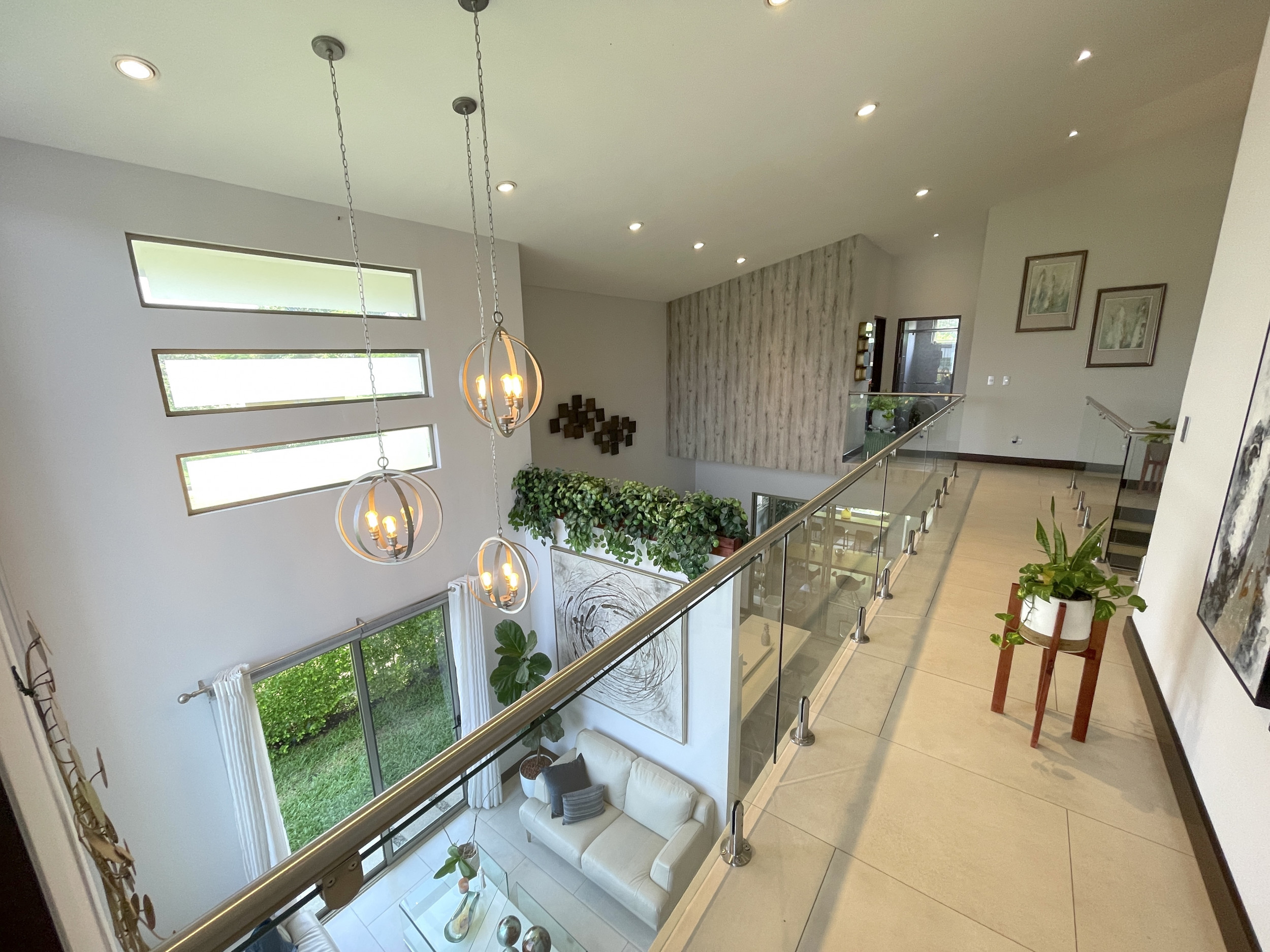 Beautiful House for Sale in Gated Community - Hacienda Los Reyes