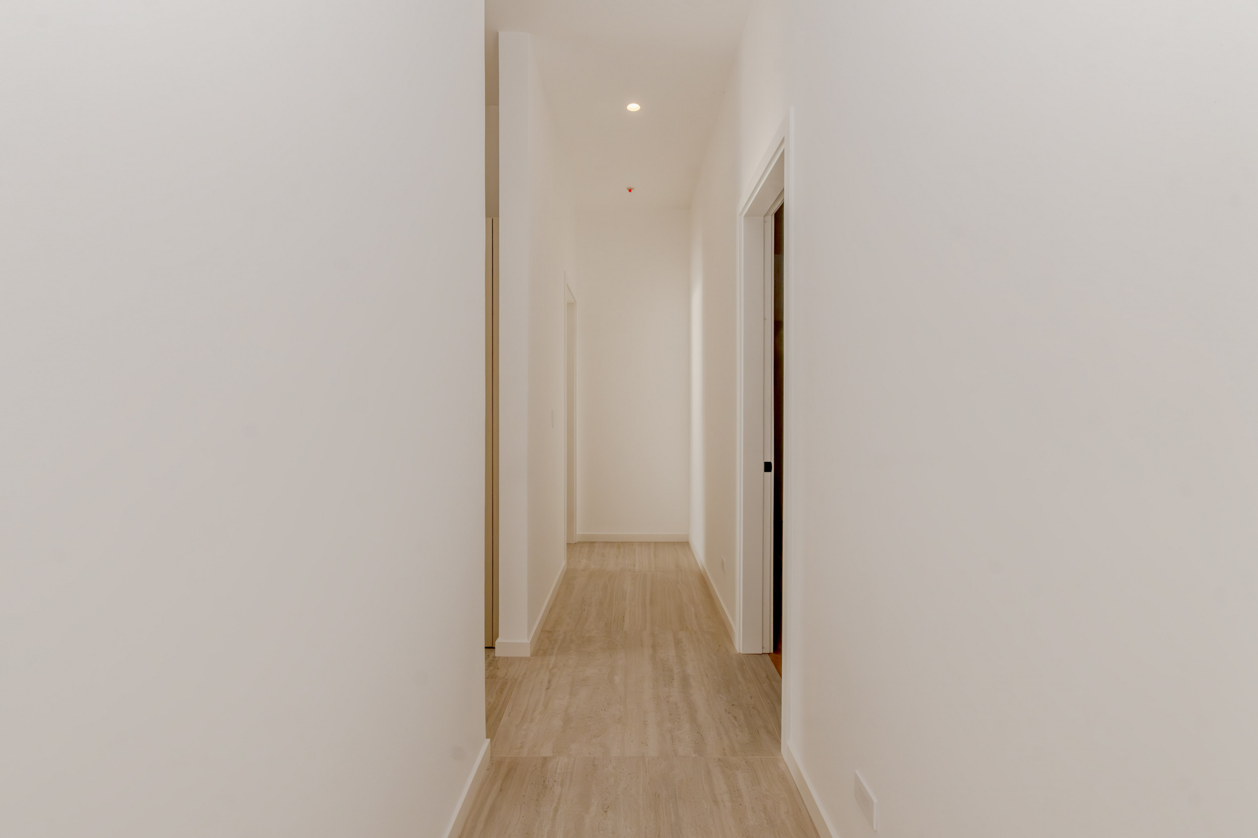 Luxurious Beachfront Apartment for Sale in Herradura, Puntarenas: Nerea Apartments