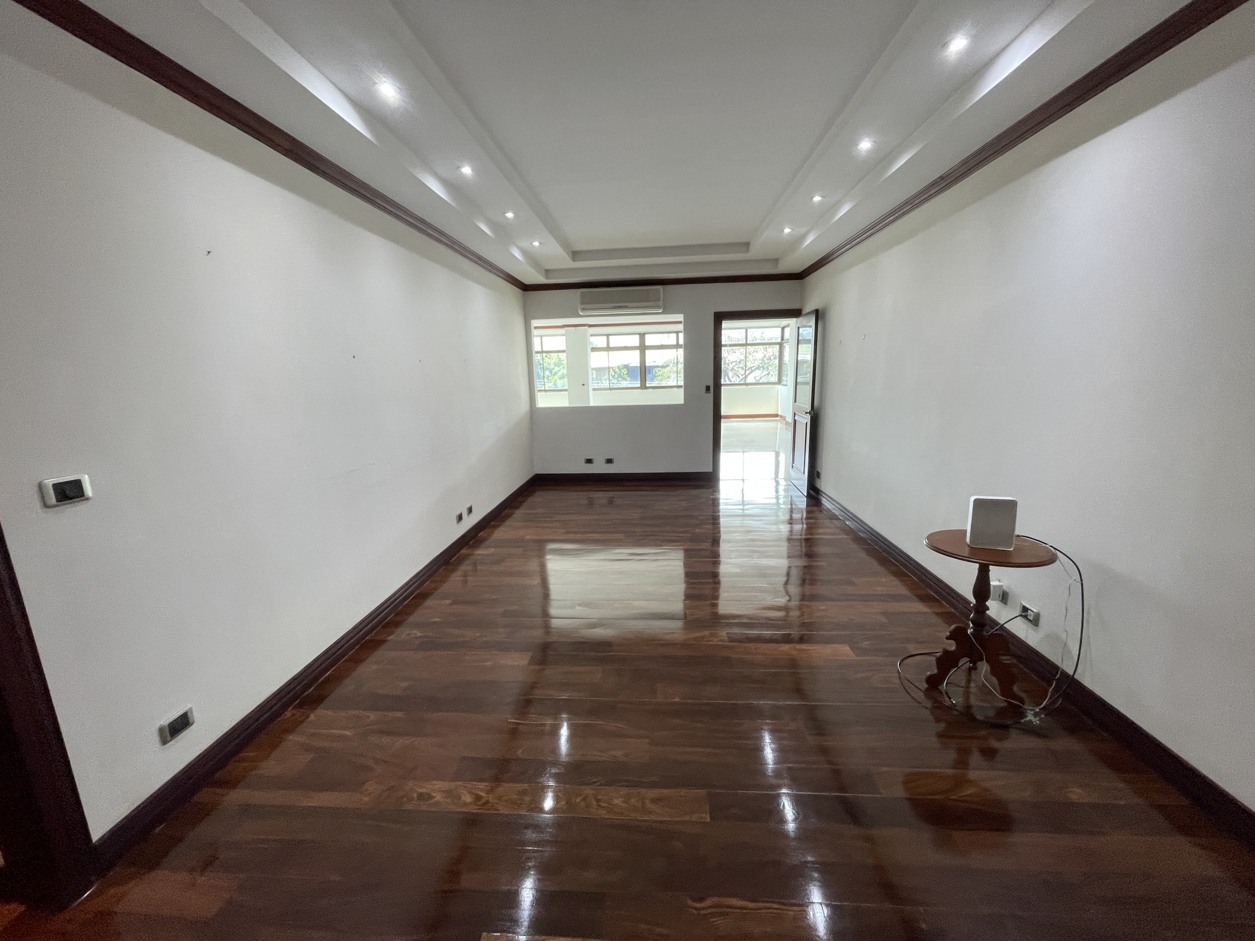 Trejos Montealegre, elegant apartment for sale