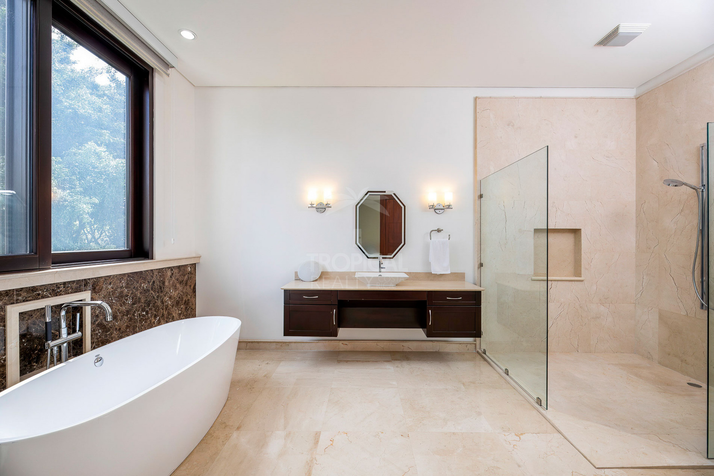 Villa Real Valley View Estate – Exceptional Luxury Residence with Panoramic Views in Santa Ana