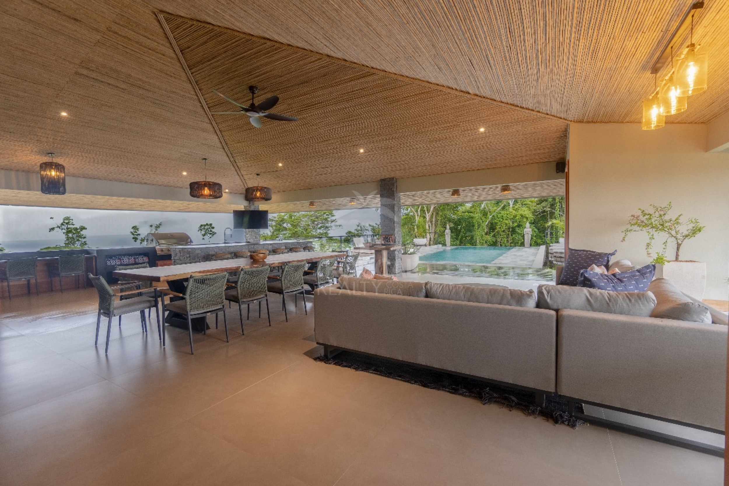 Luxury Residence with Infinity Pool and 360° ocean views in Costa Rica's "Blue Zone"