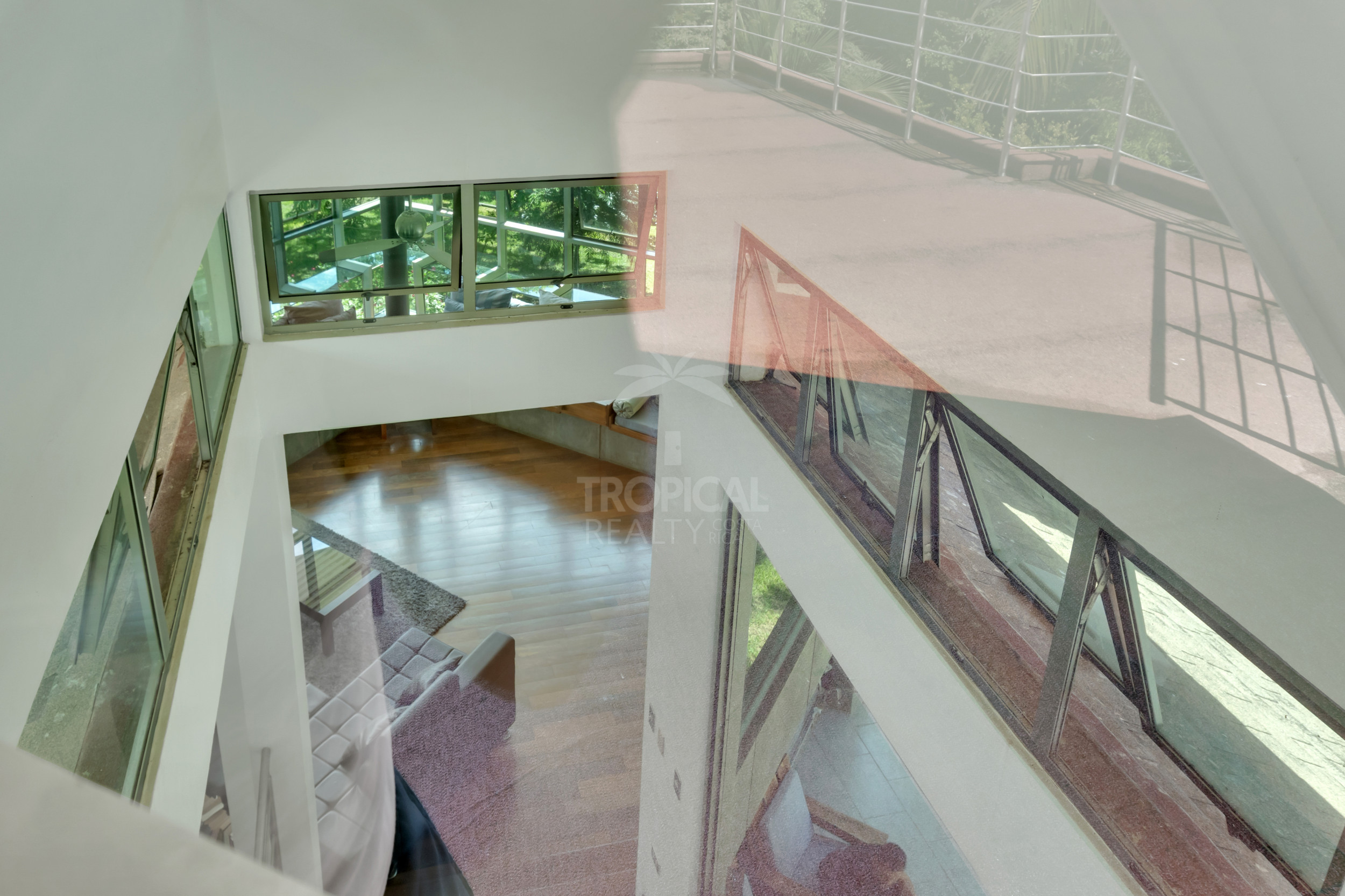 Modern Jungle Villa in Las Delicias – Santa Teresa