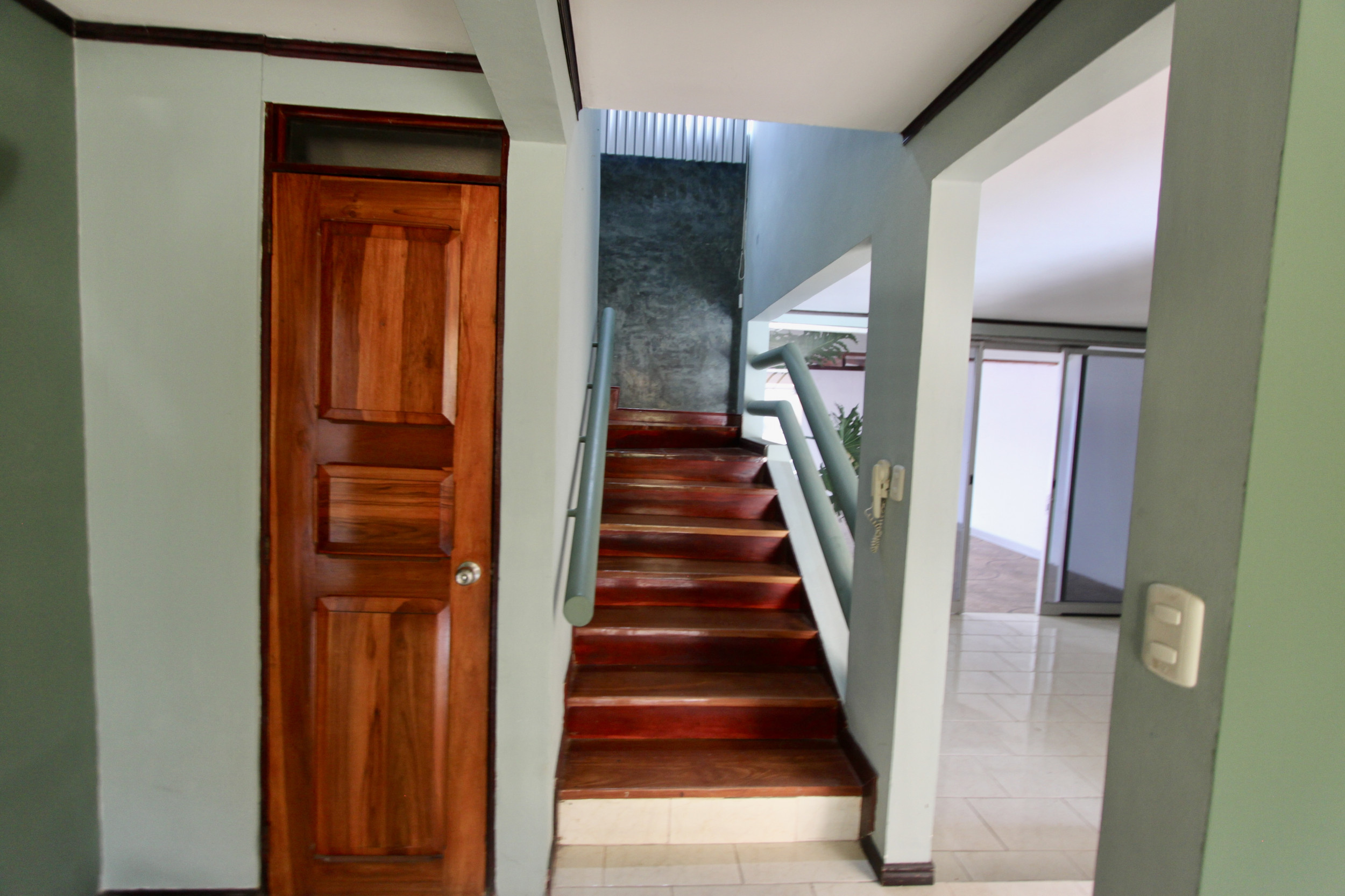 House for Sale in Gated Residential Community in Uruca SOLD