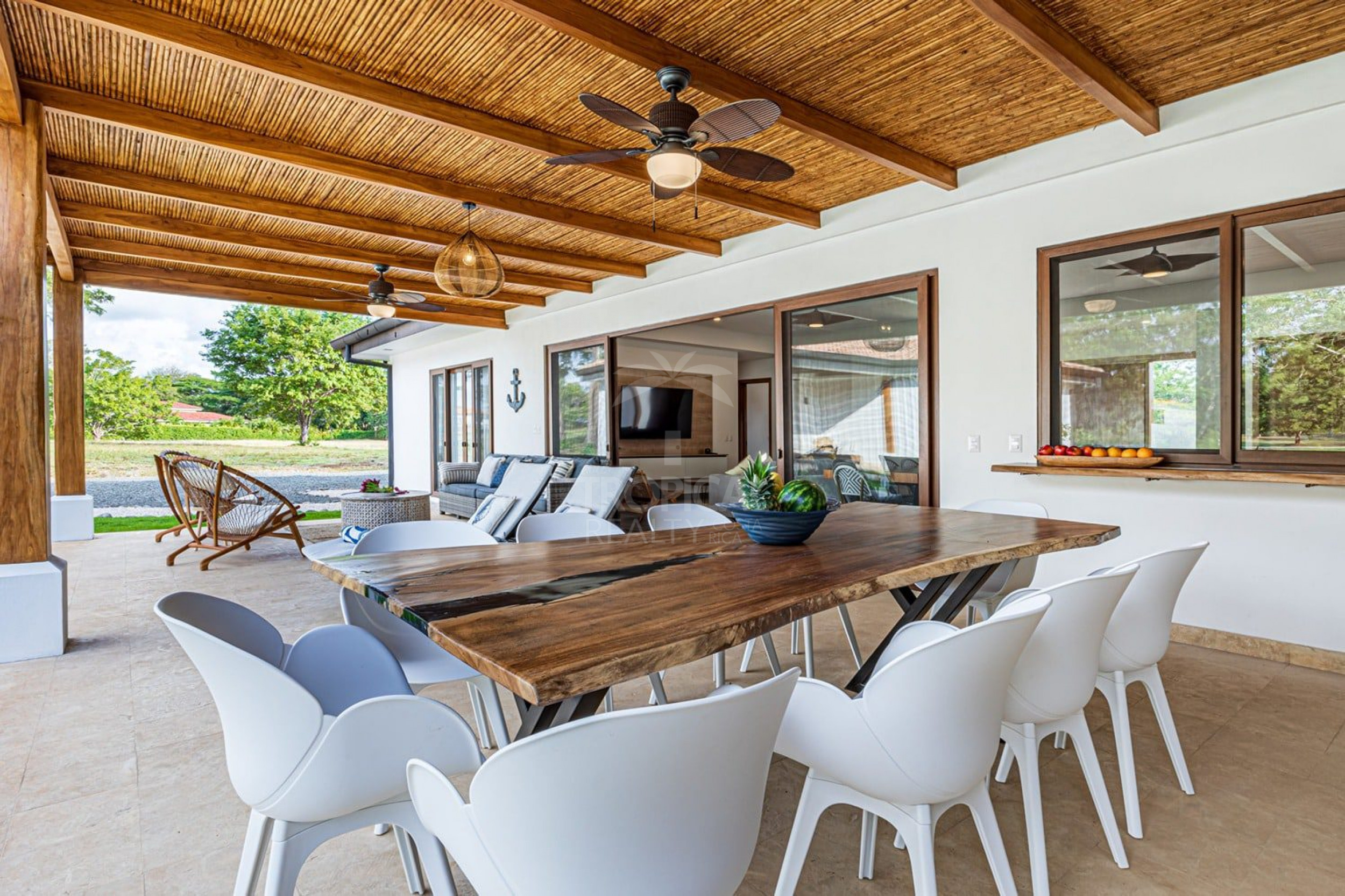 Luxury Villa in Hacienda Pinilla – Guest House, Private Pool & Resort-Style Living