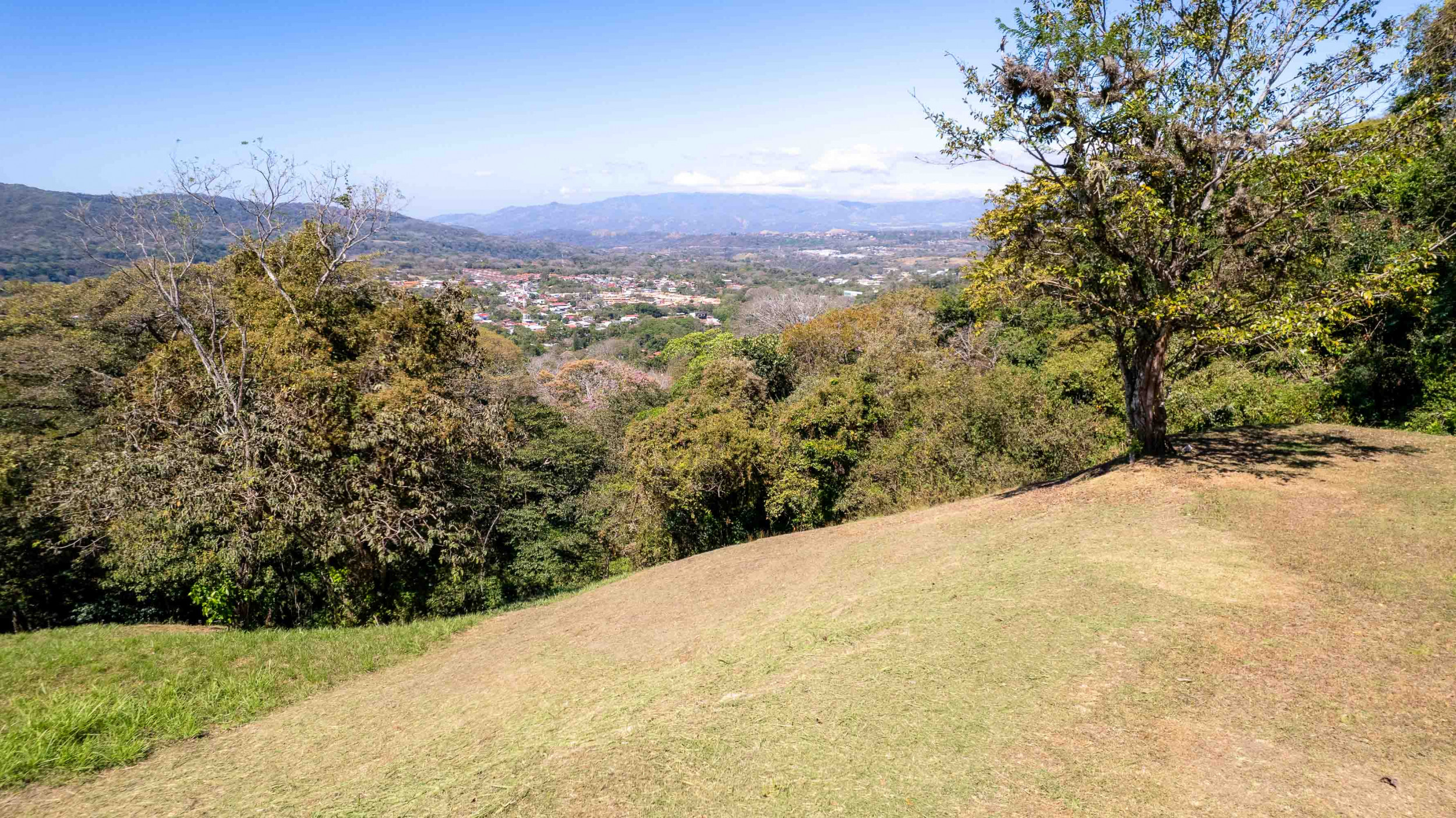 Stunning Lot with Views in Cerro Colón, Ciudad Colón