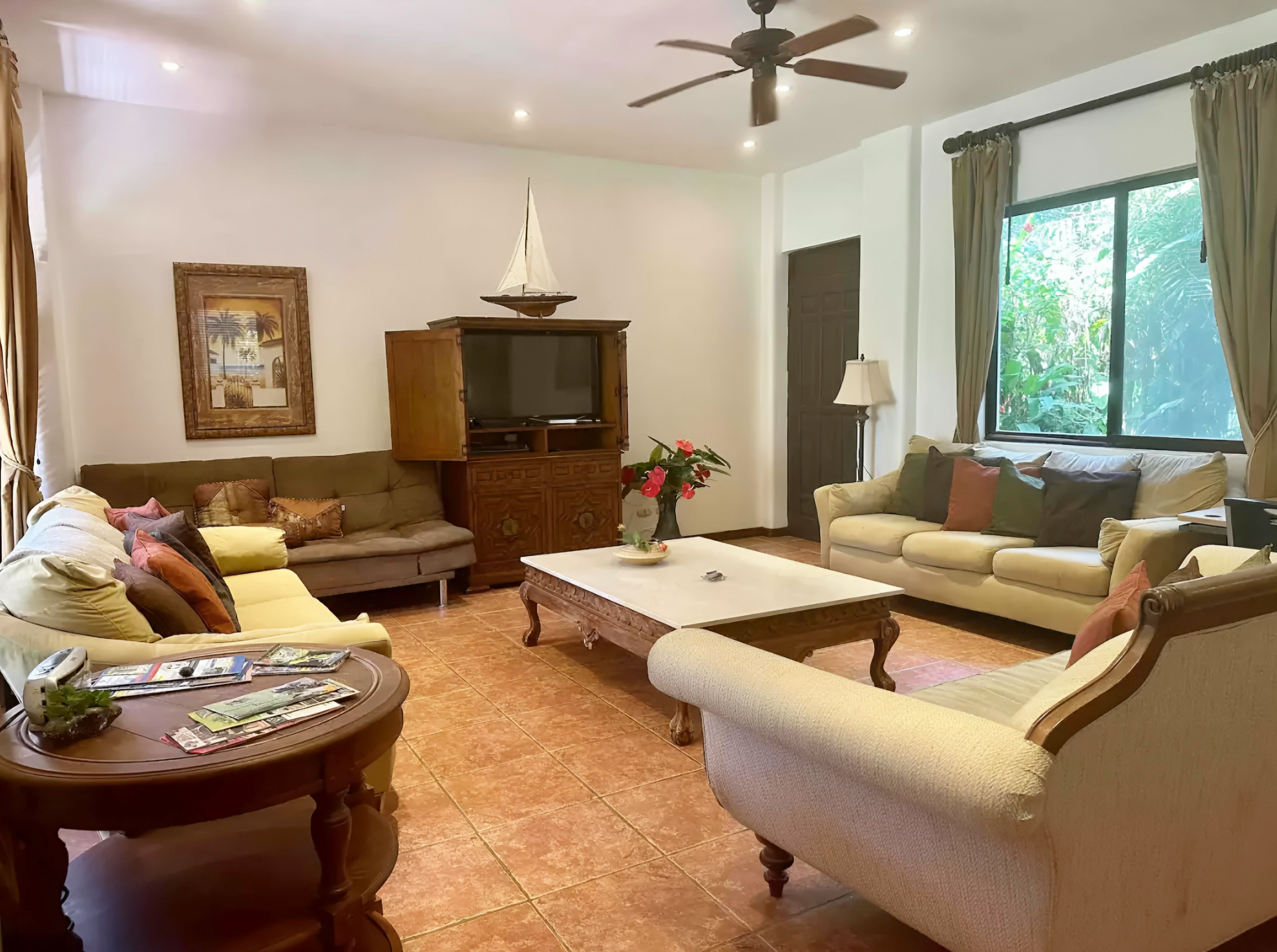 Luxury Ocean Villa in Playa Hermosa, Jaco