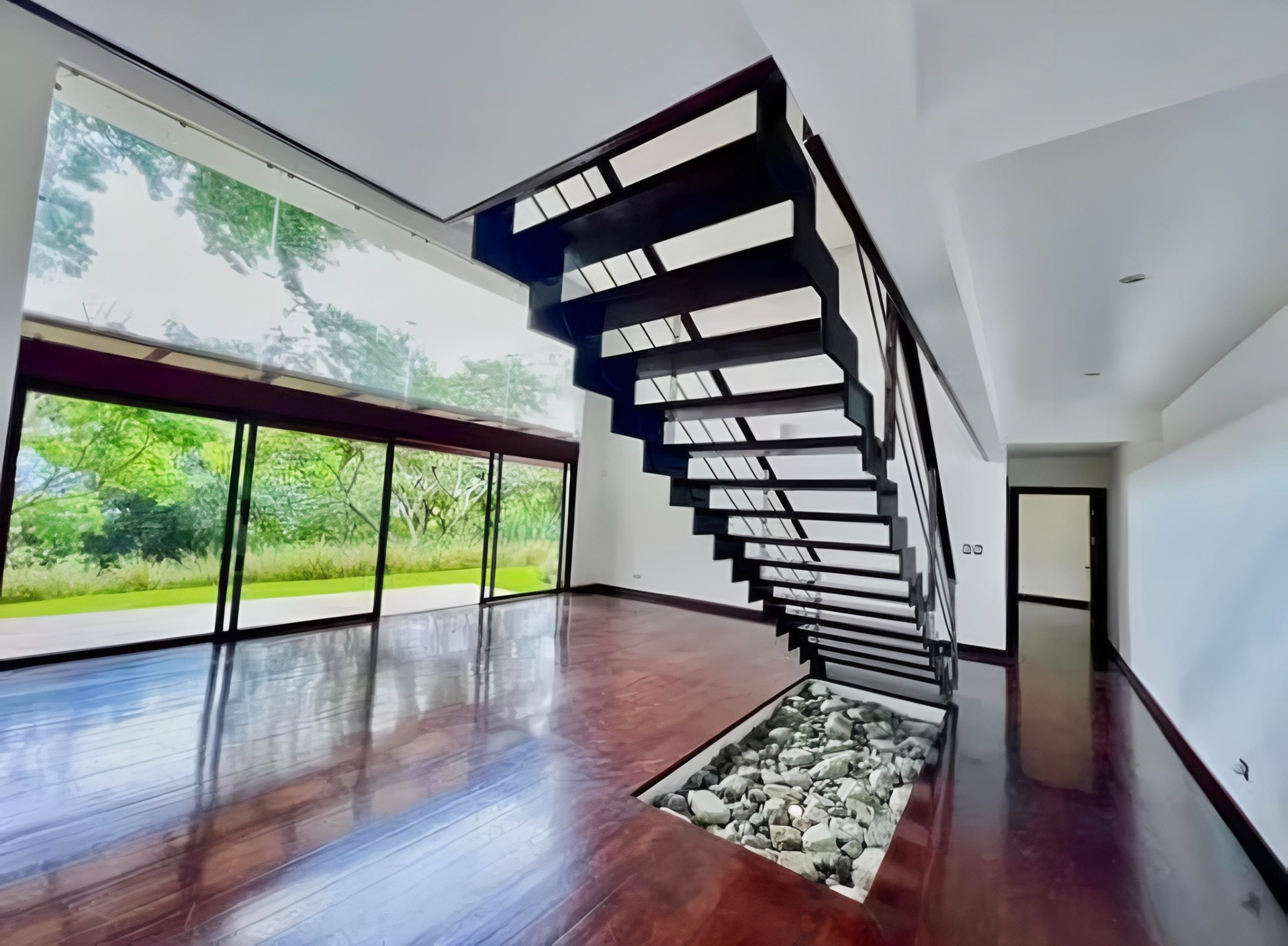 Exclusive Mountain Home in a High-End Private Gated Community – Santa Ana