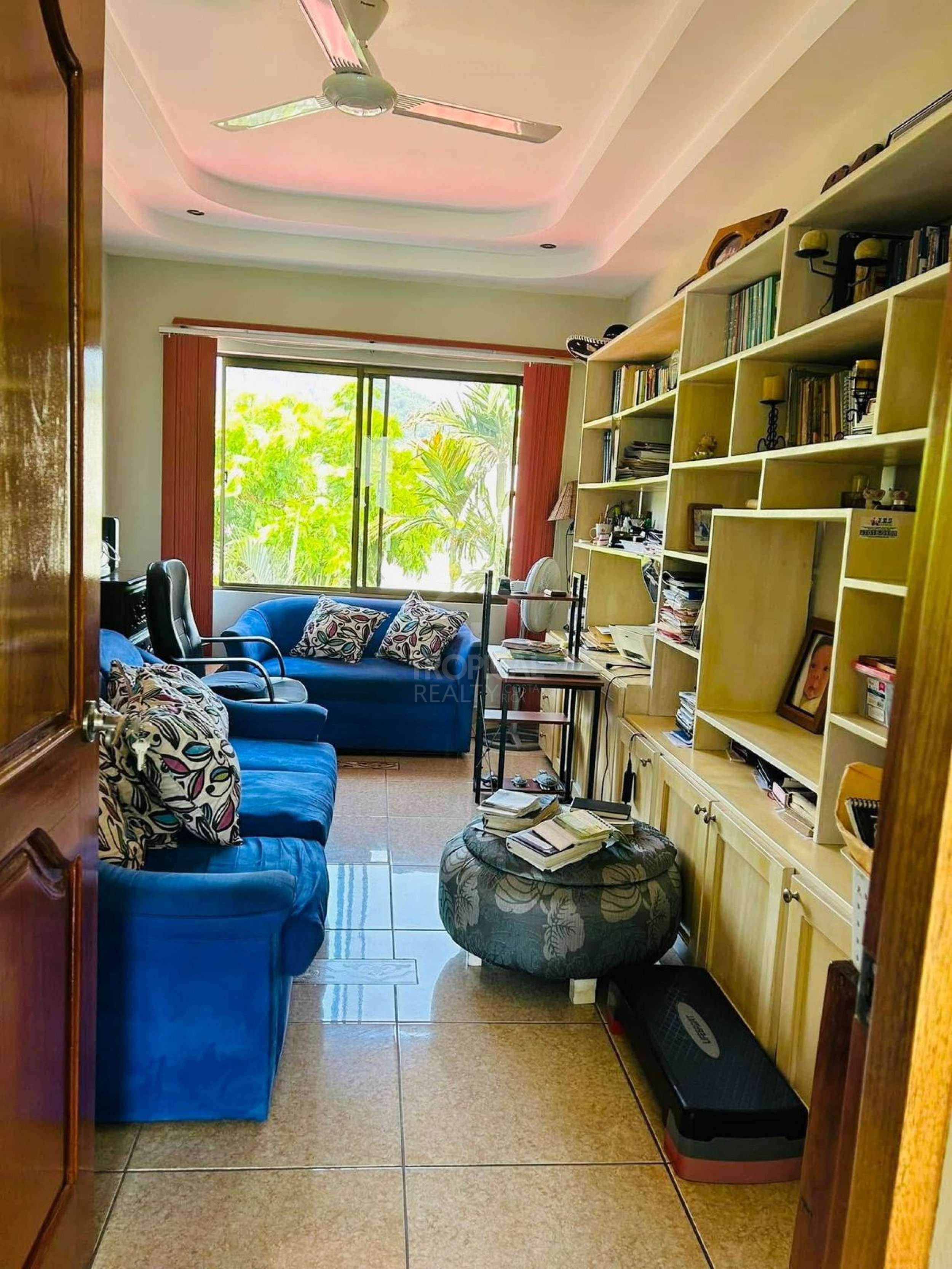 House for Sale in Jacó Beach – Private Pool & Jacuzzi