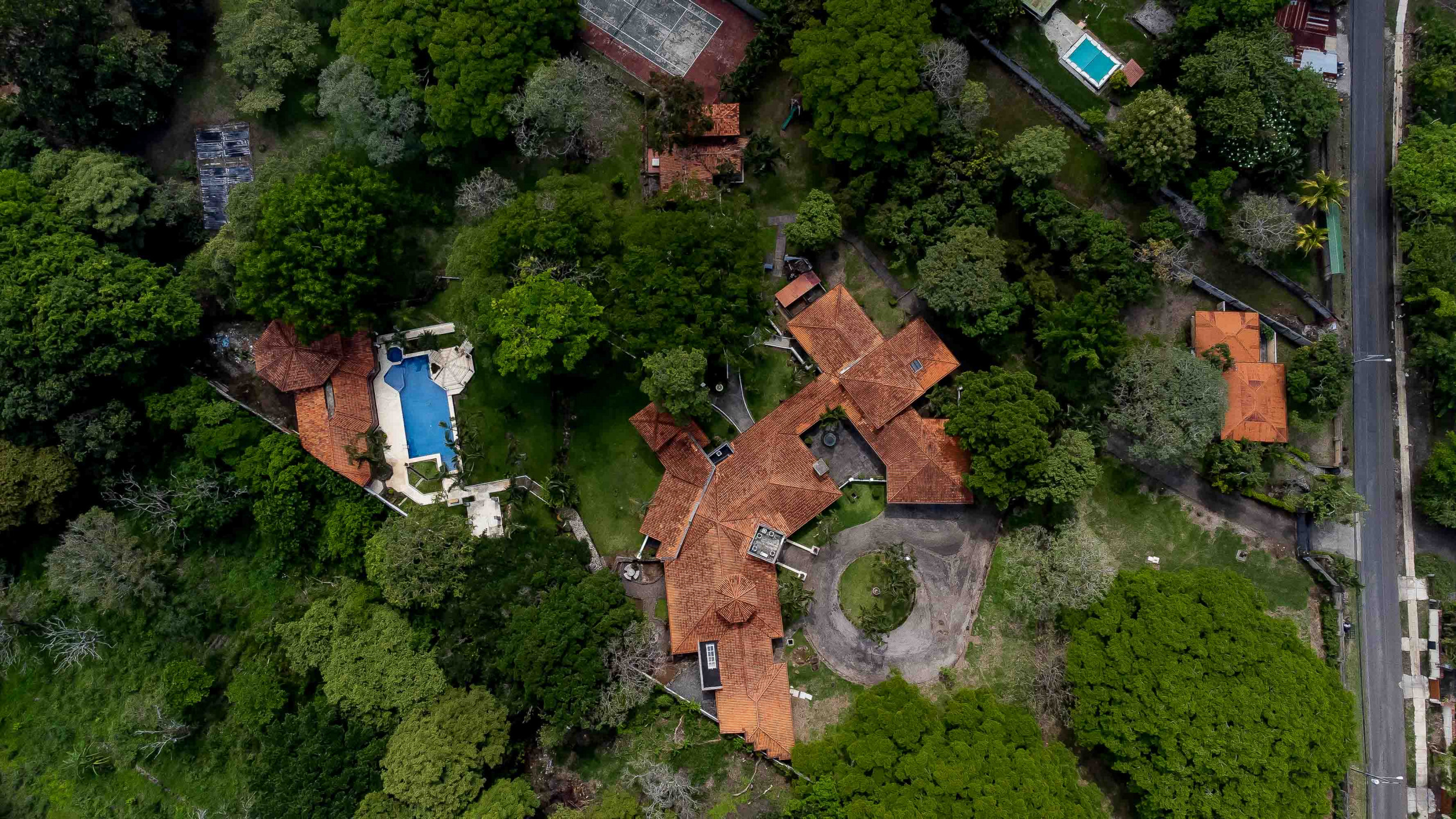 Resort-Style Luxury Villa in Turrucares, Alajuela: Your Dream Home Awaits!