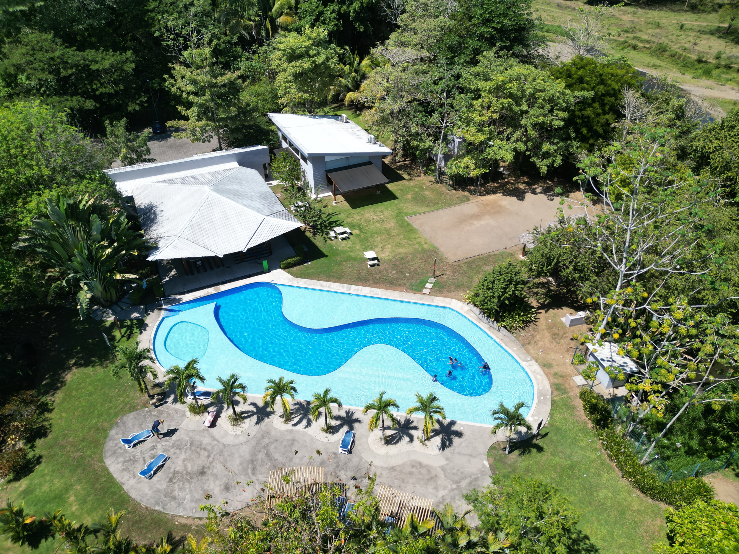 Beach-house for sale in gated community Punta Leona