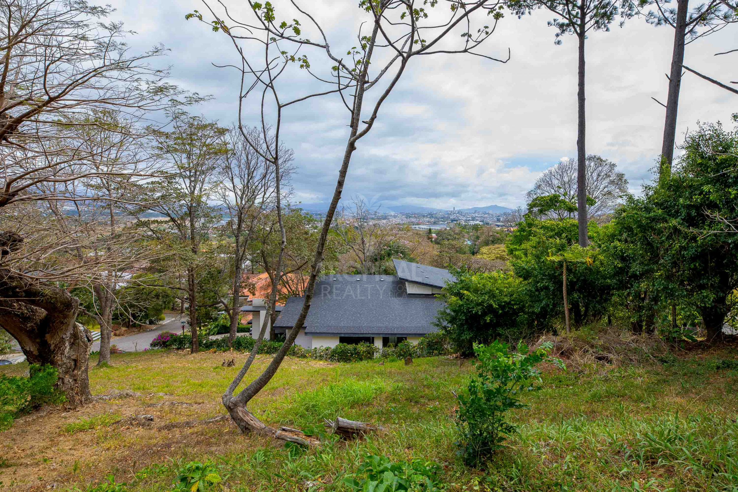 Exclusive Lot with Panoramic Views in Hacienda El Cocoy, Guachipelín – Privacy, Luxury & Prime Location