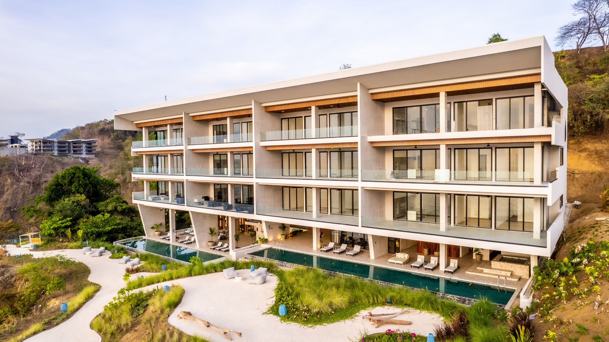 Luxurious Beachfront Apartment for Sale in Herradura, Puntarenas: Nerea Apartments