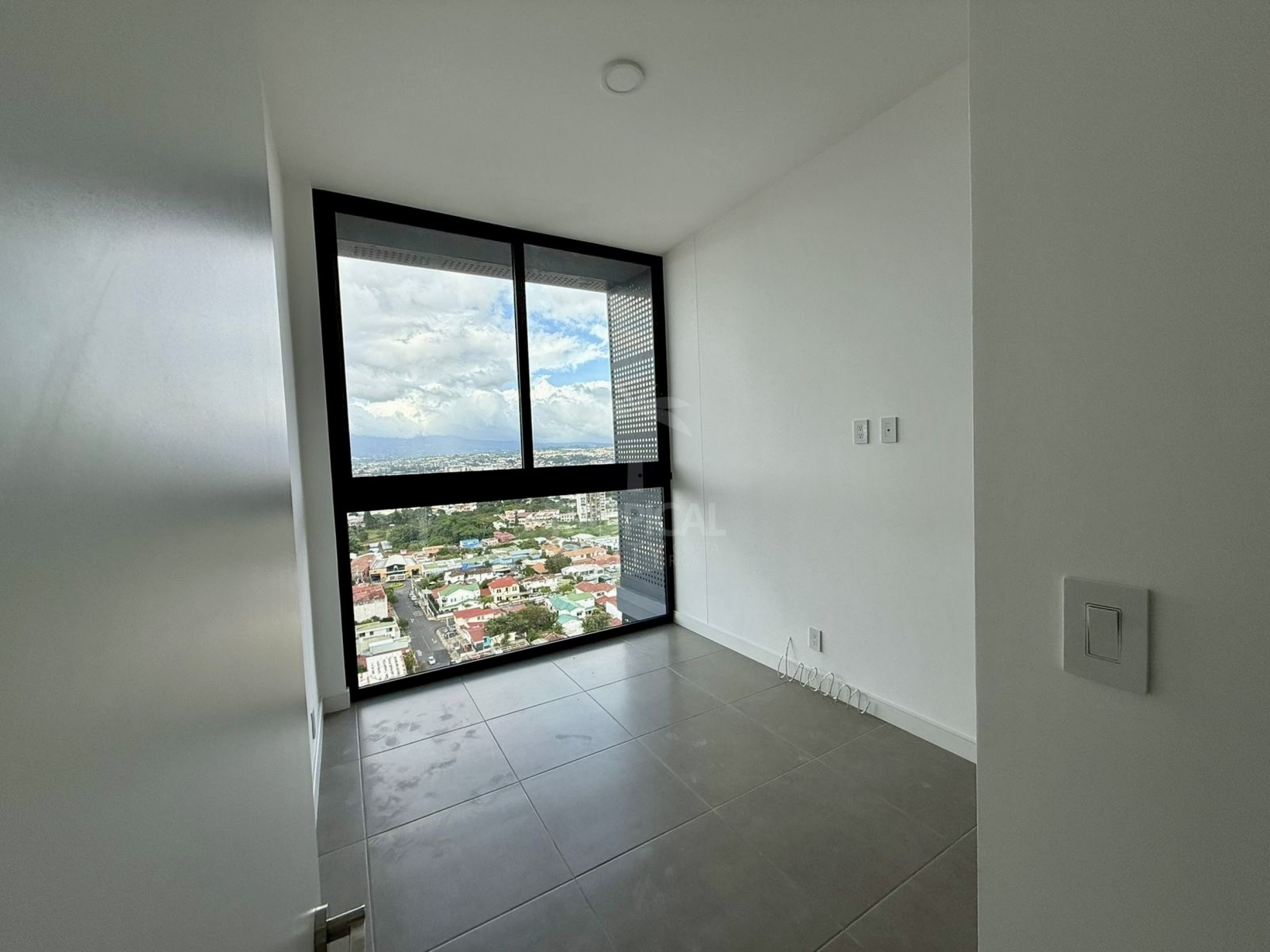 For rent Modern Penthouse in Barrio Escalante | Urban Living with Panoramic Views